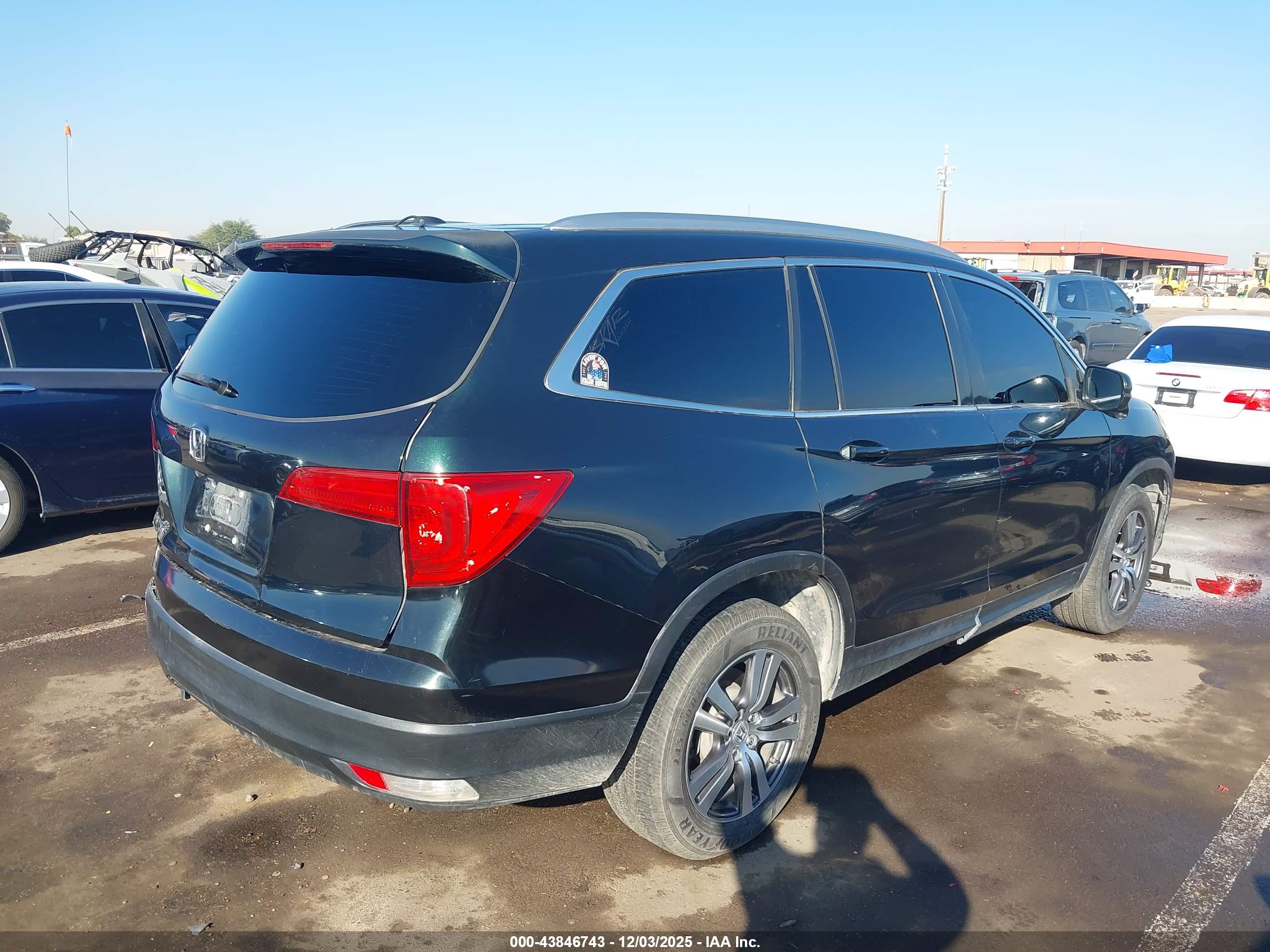 HONDA PILOT image 4
