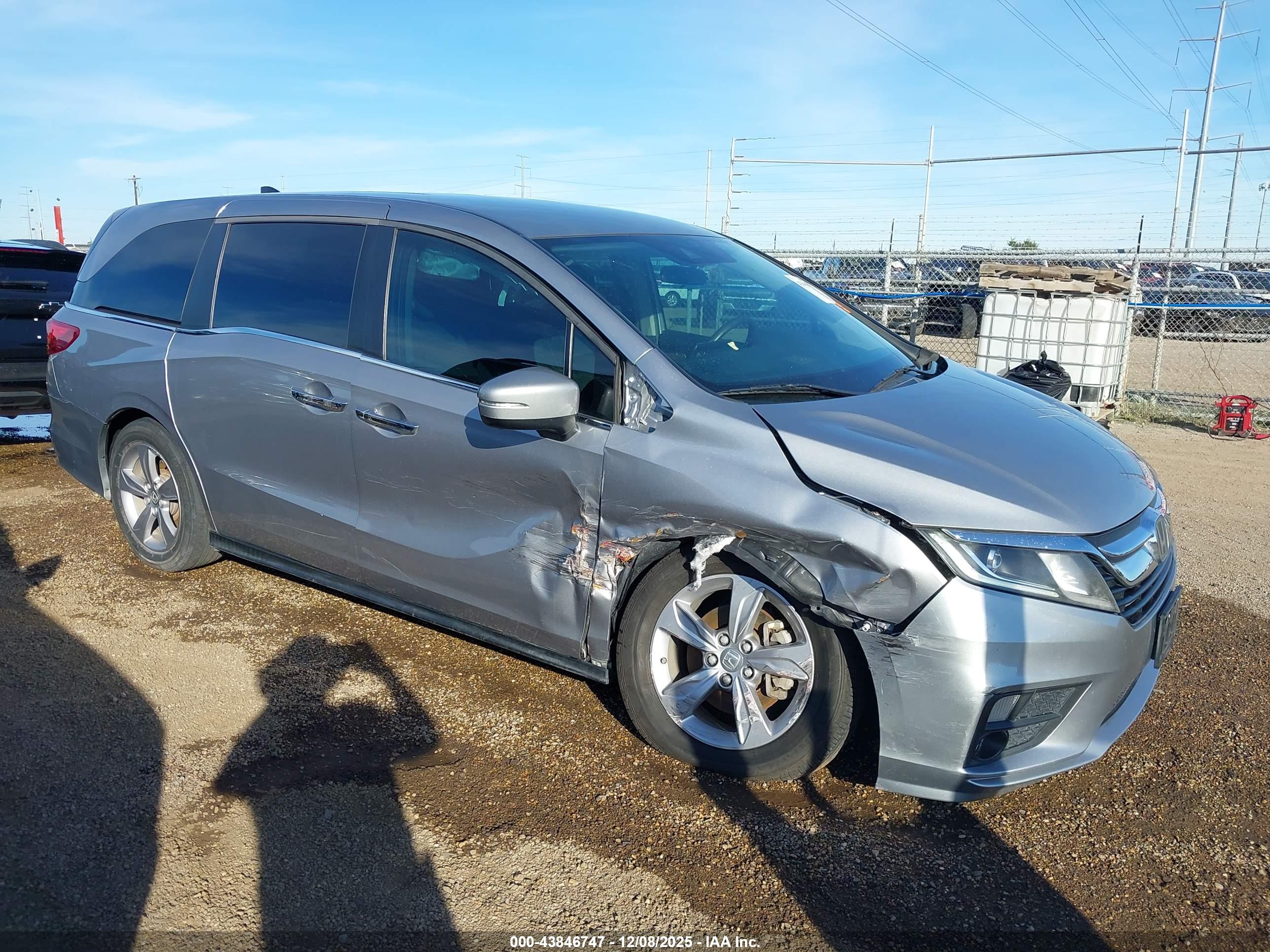 HONDA ODYSSEY image 6