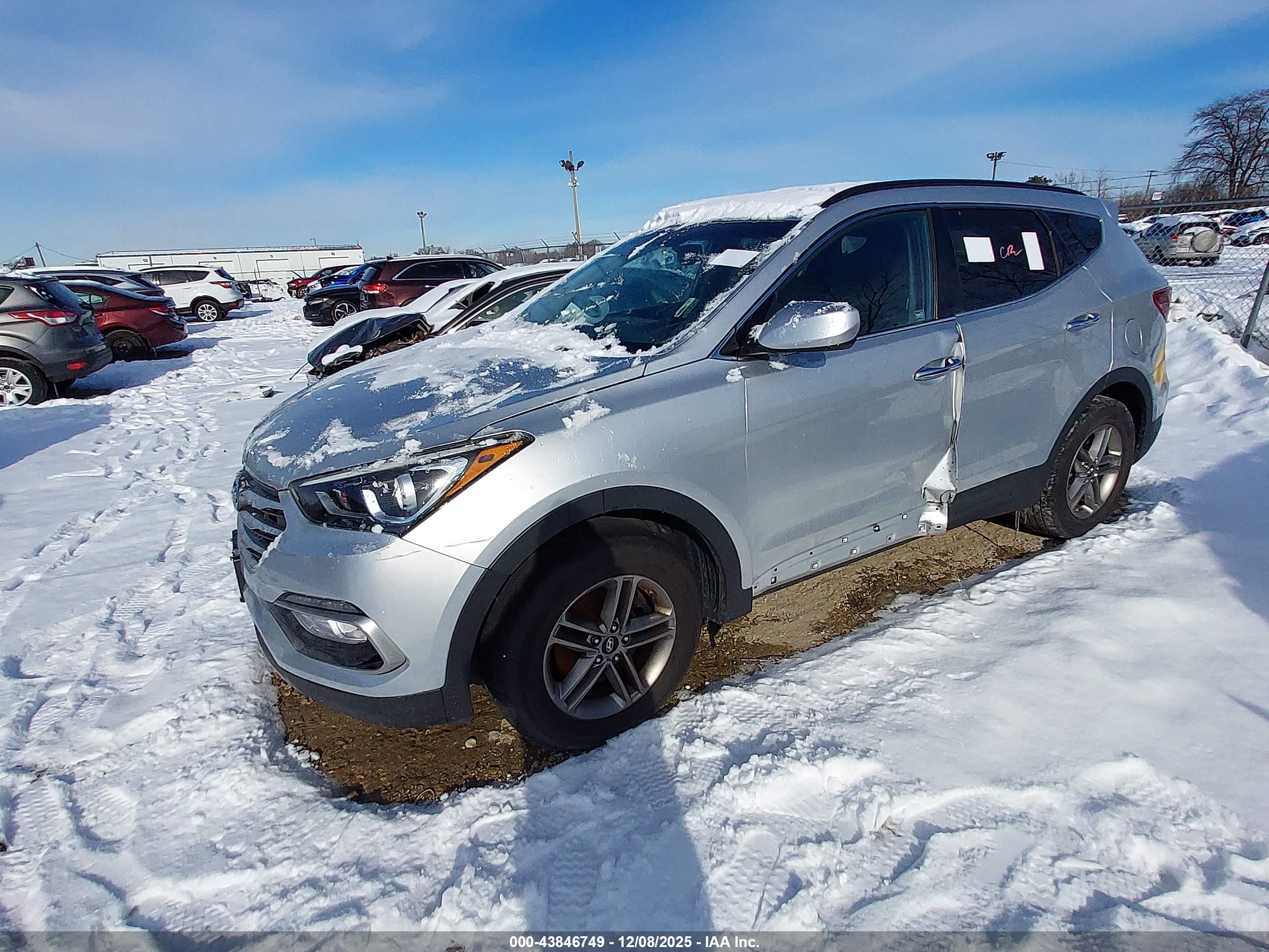 HYUNDAI SANTA image 2