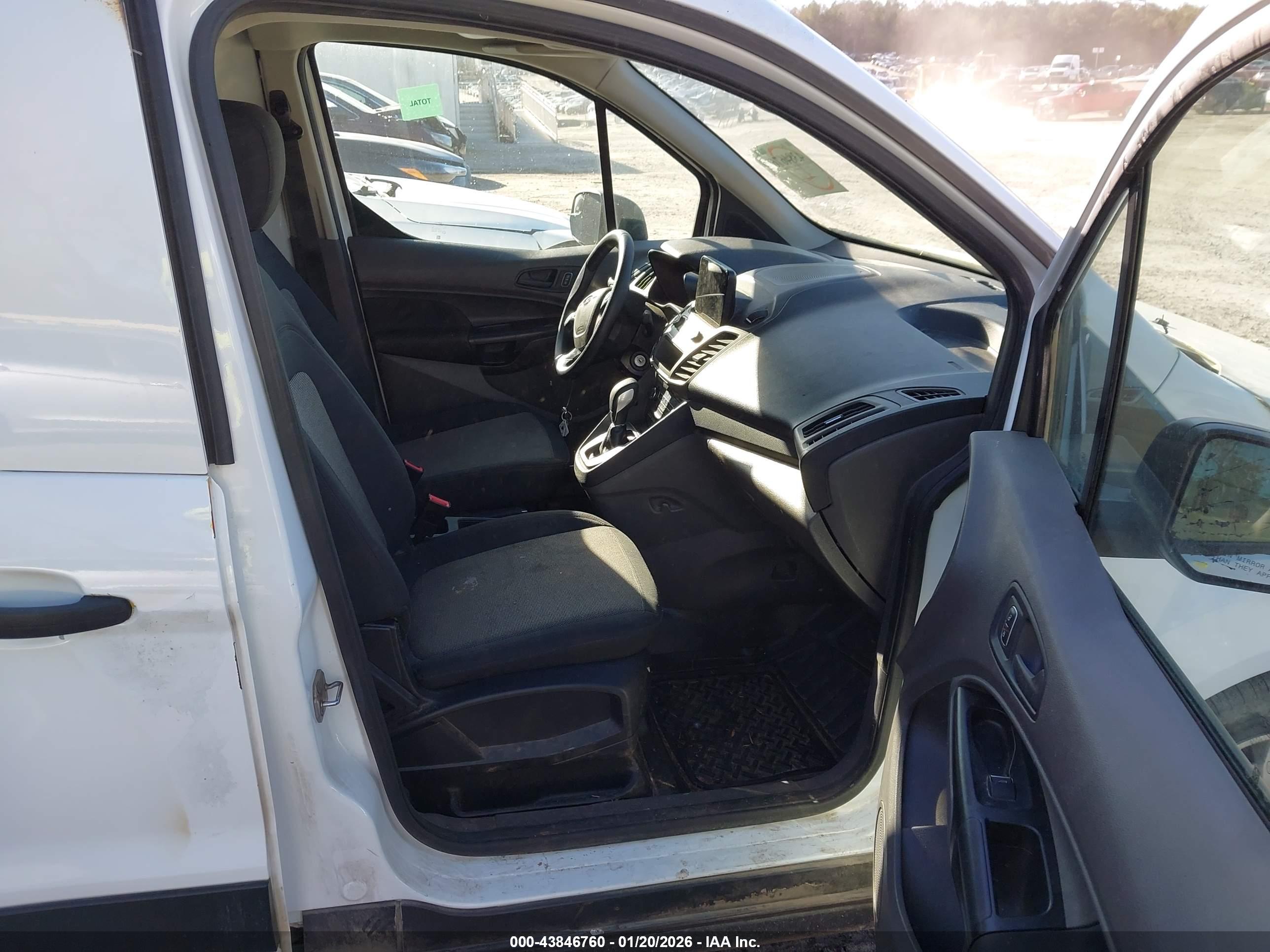 FORD TRANSIT image 5