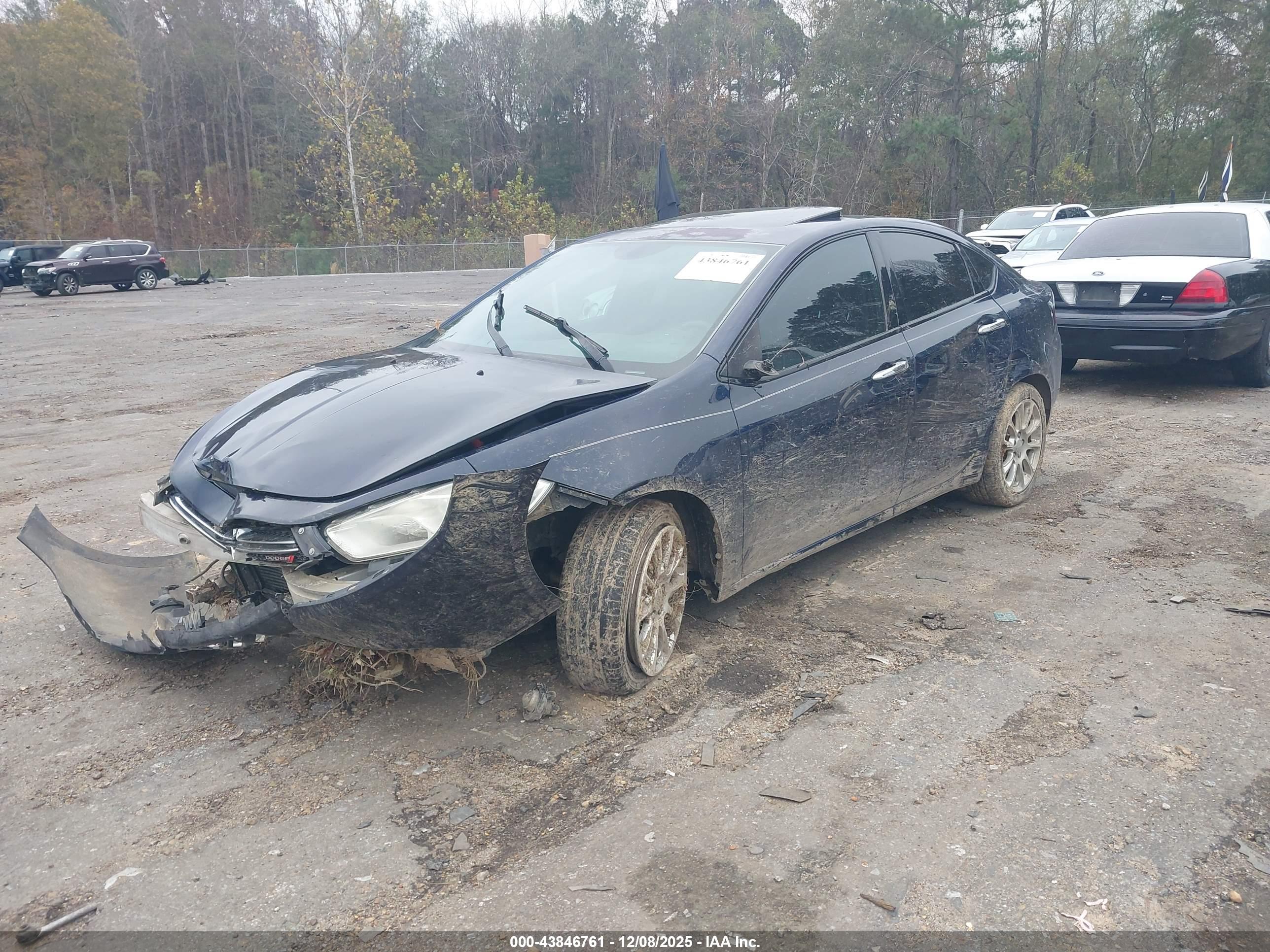 DODGE DART image 2