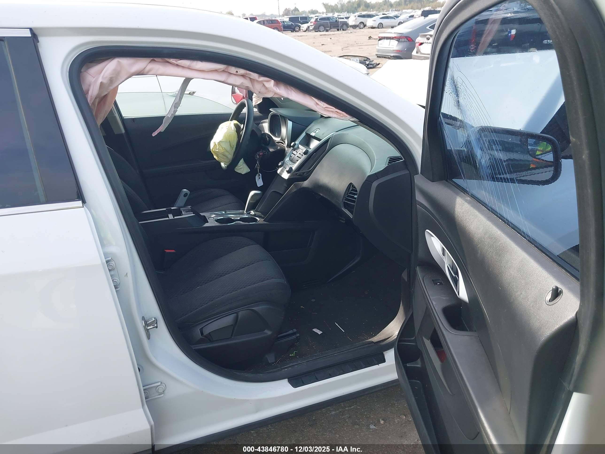 CHEVROLET EQUINOX image 5