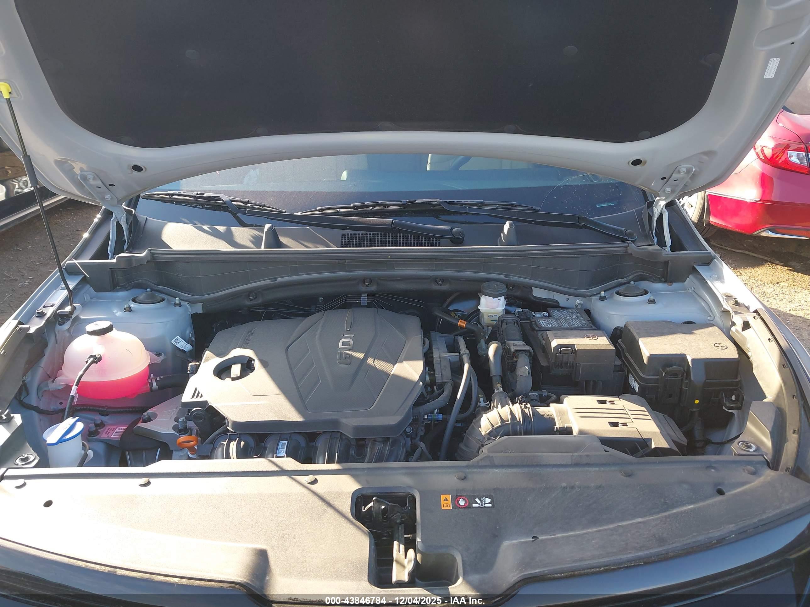 KIA SPORTAGE image 10