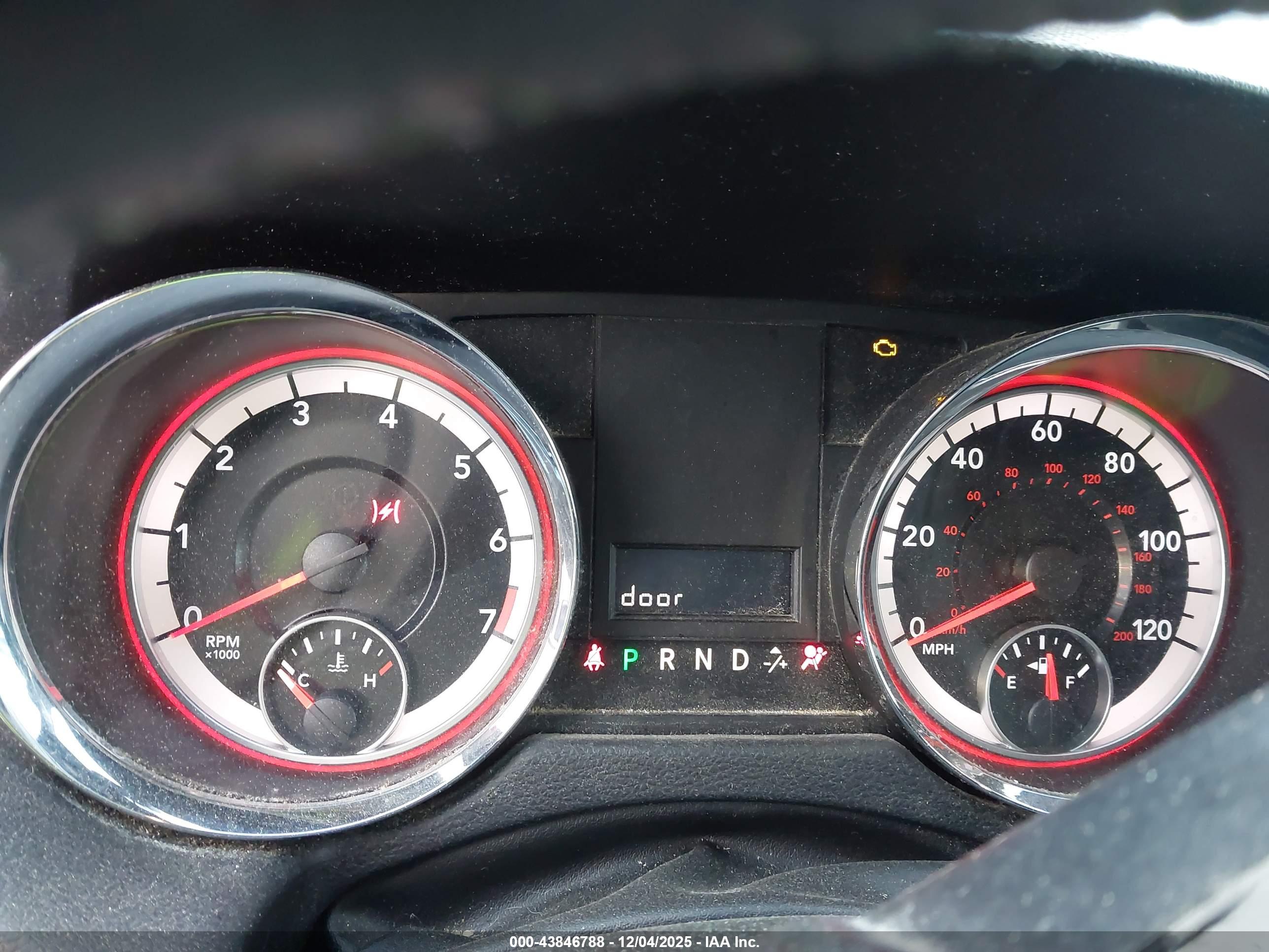 DODGE GRAND image 7