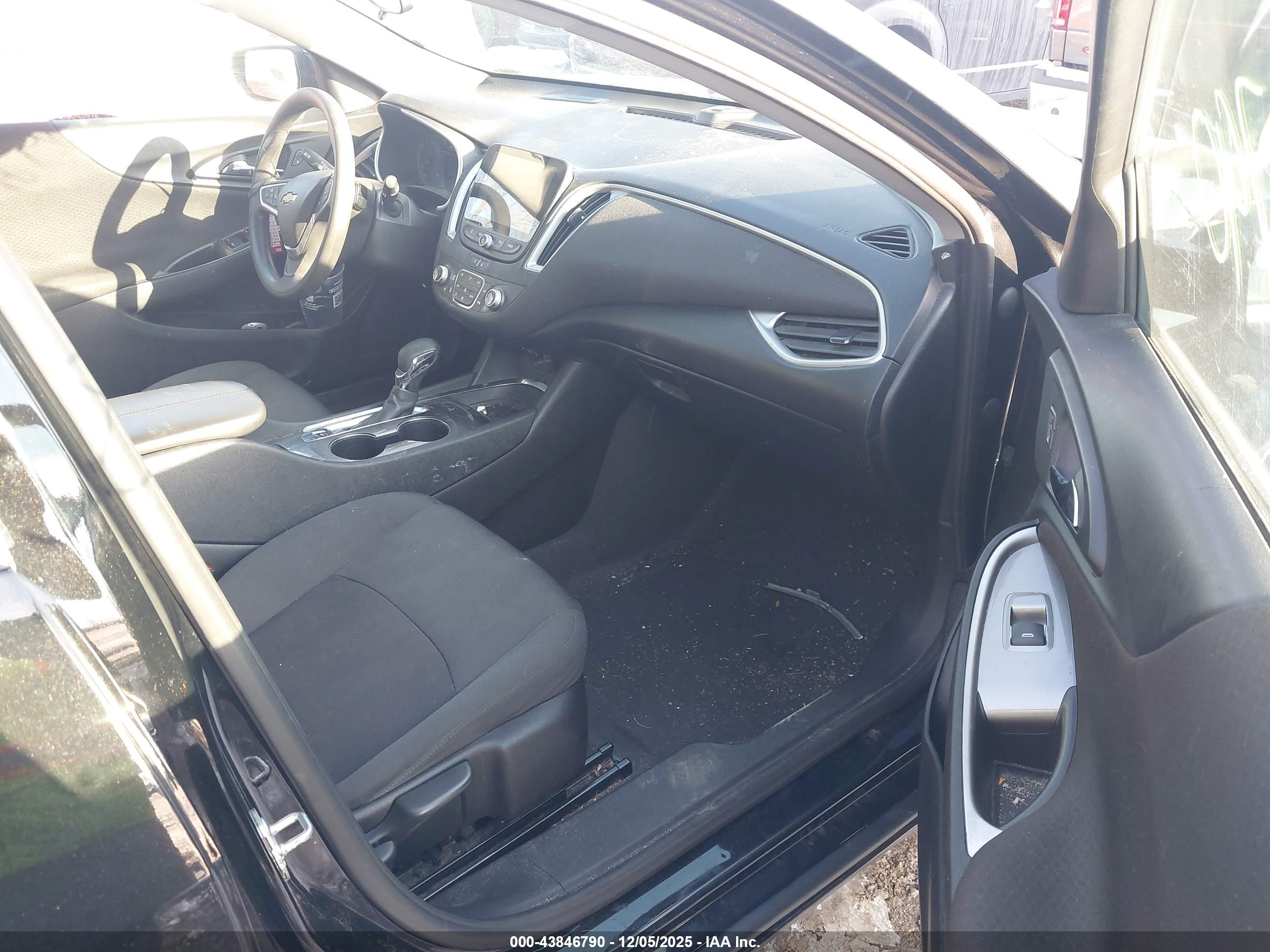 CHEVROLET MALIBU image 5
