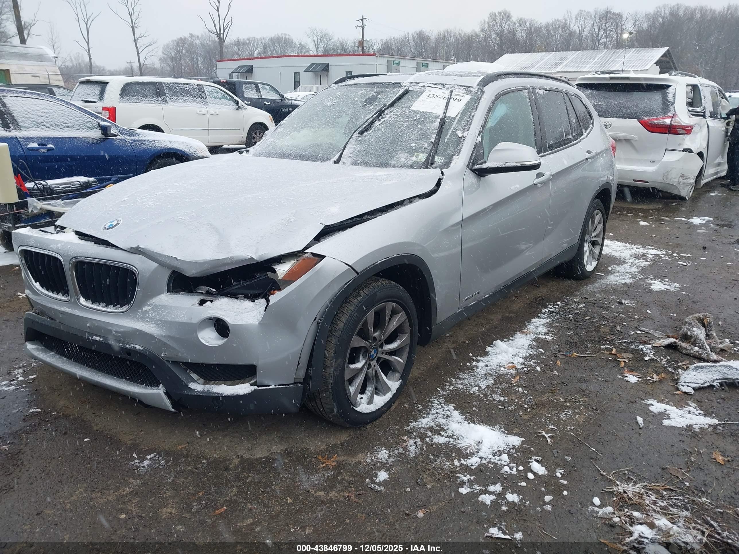 BMW X1 image 2