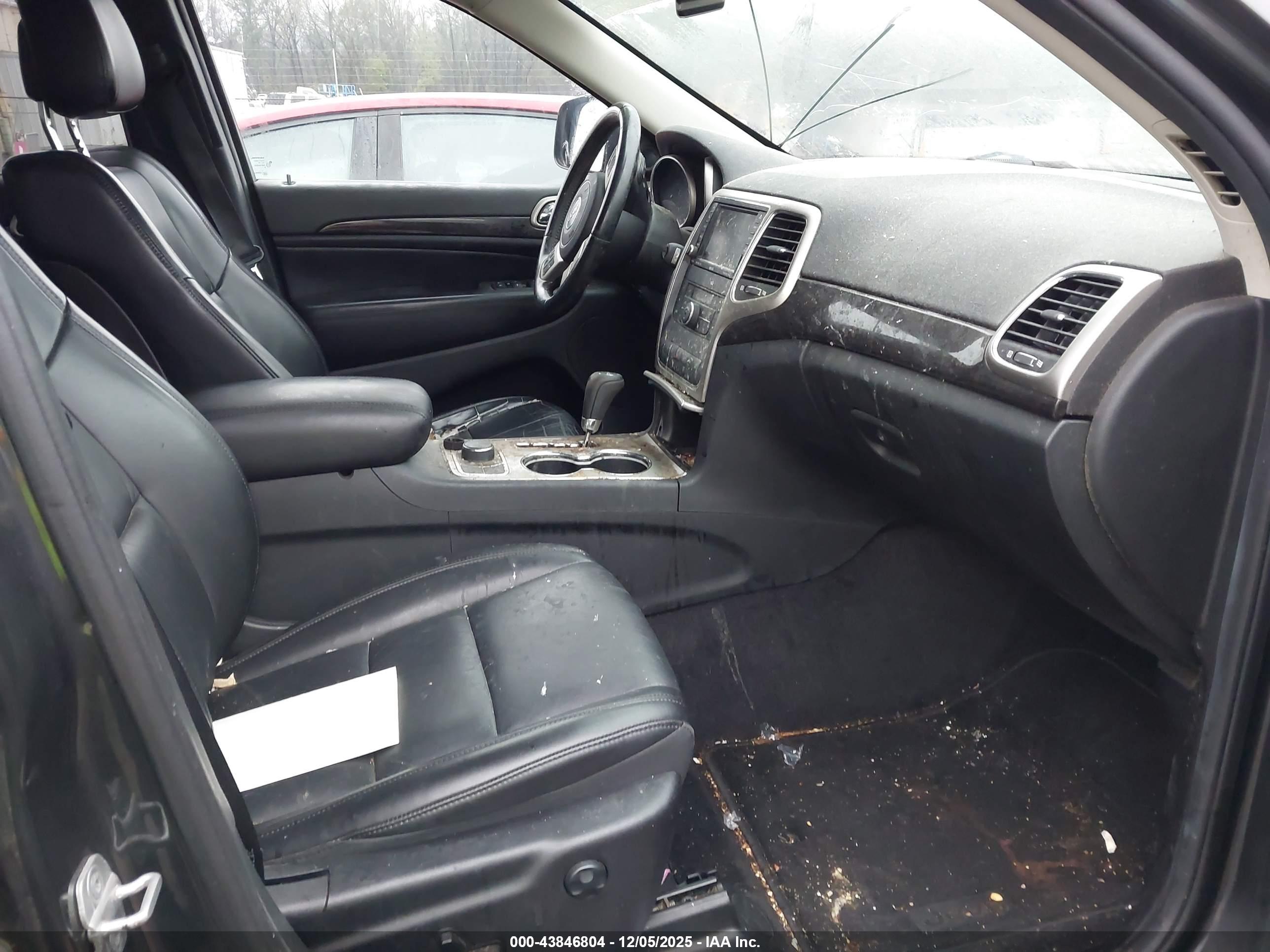 JEEP GRAND image 5