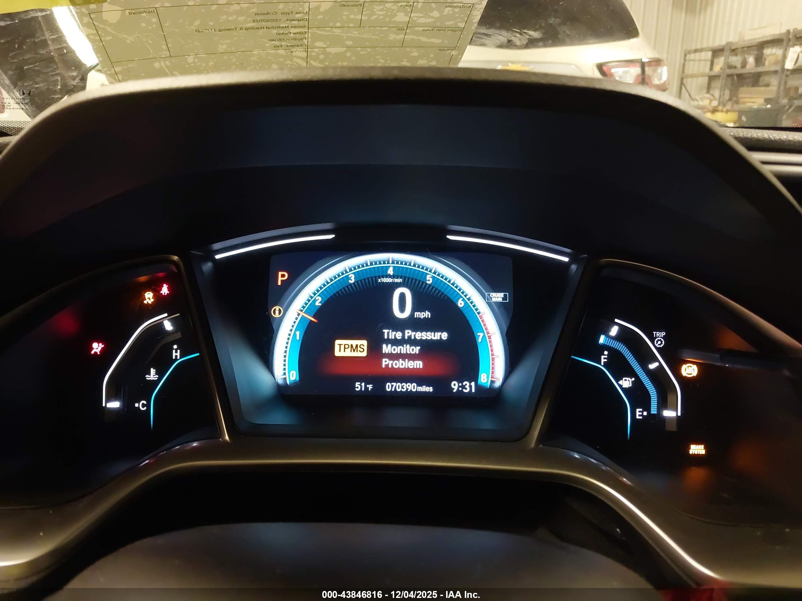 HONDA CIVIC image 7
