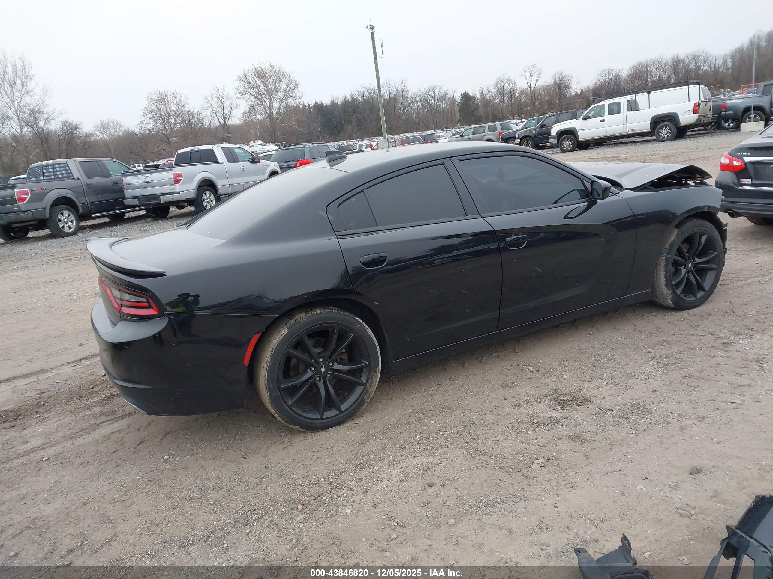 DODGE CHARGER image 4