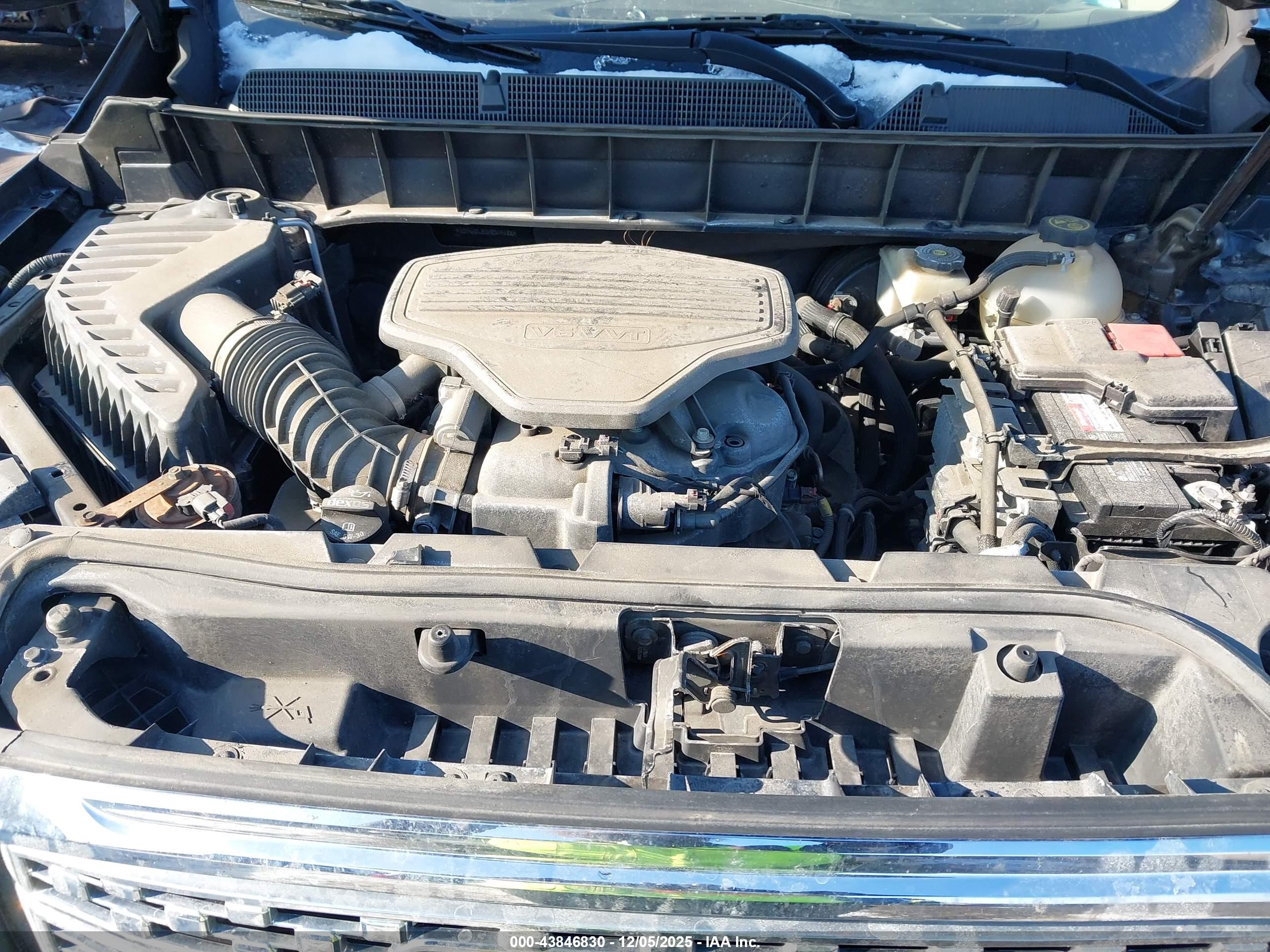GMC ACADIA image 10
