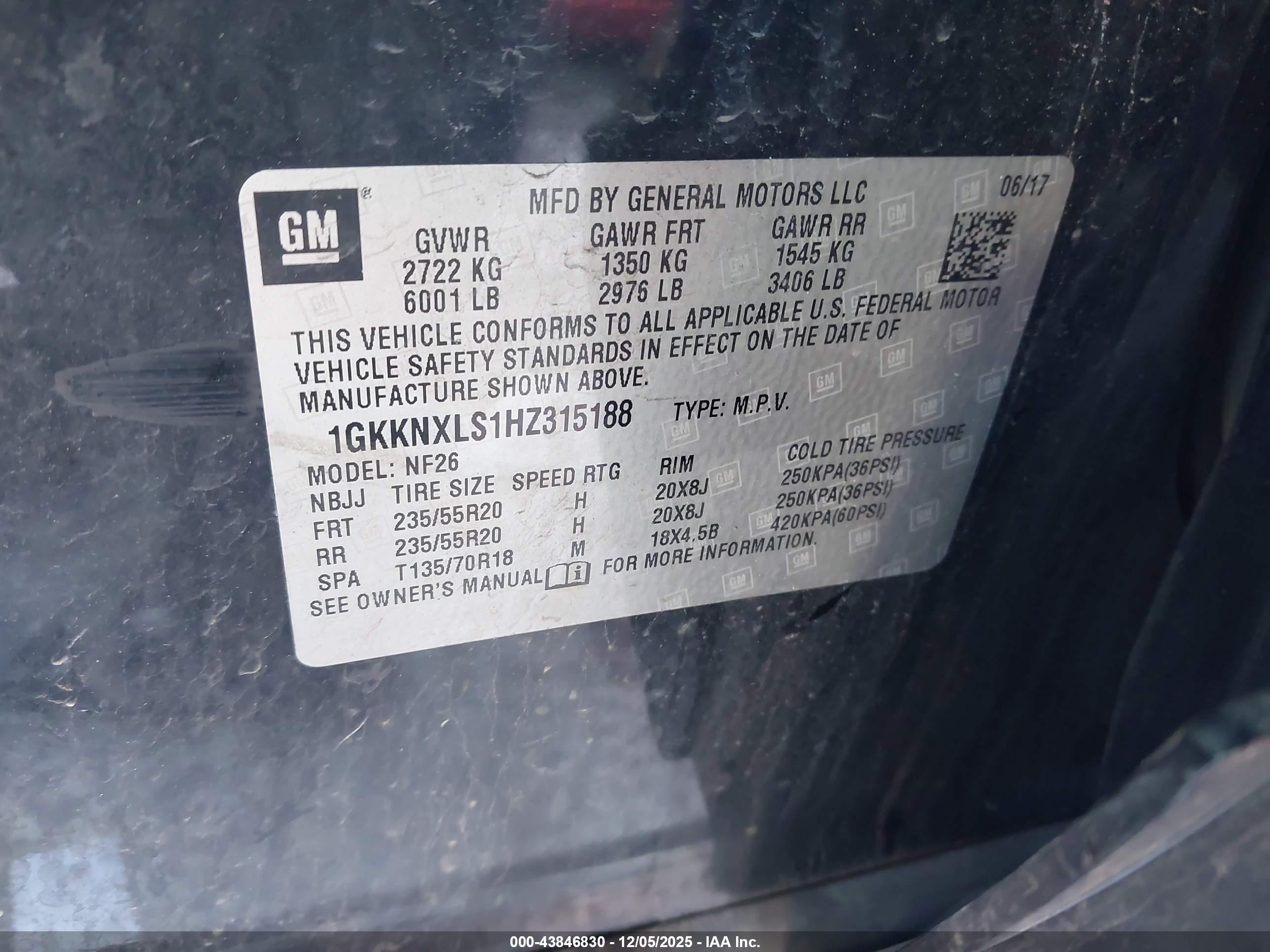 GMC ACADIA image 9