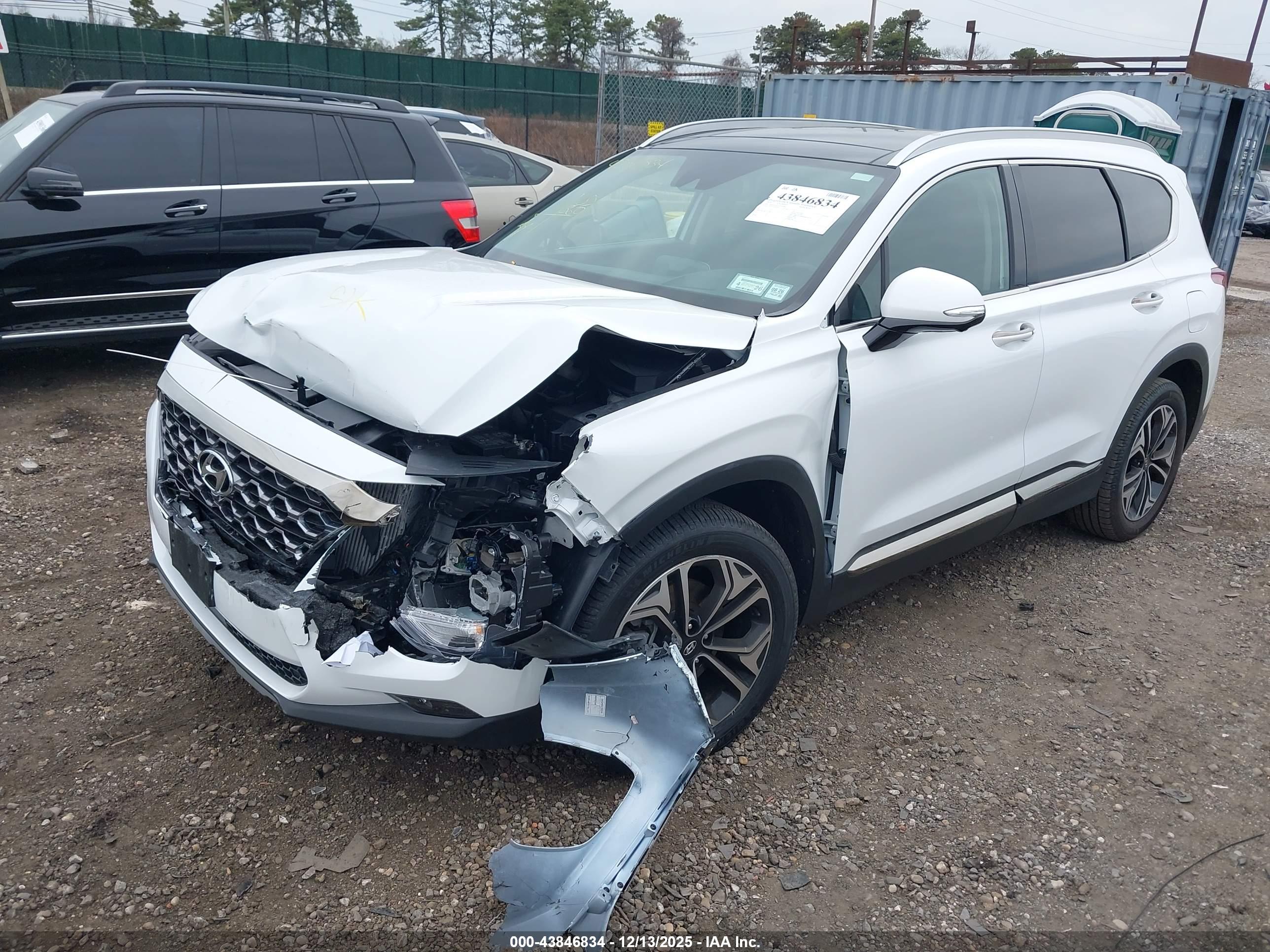 HYUNDAI SANTA image 2