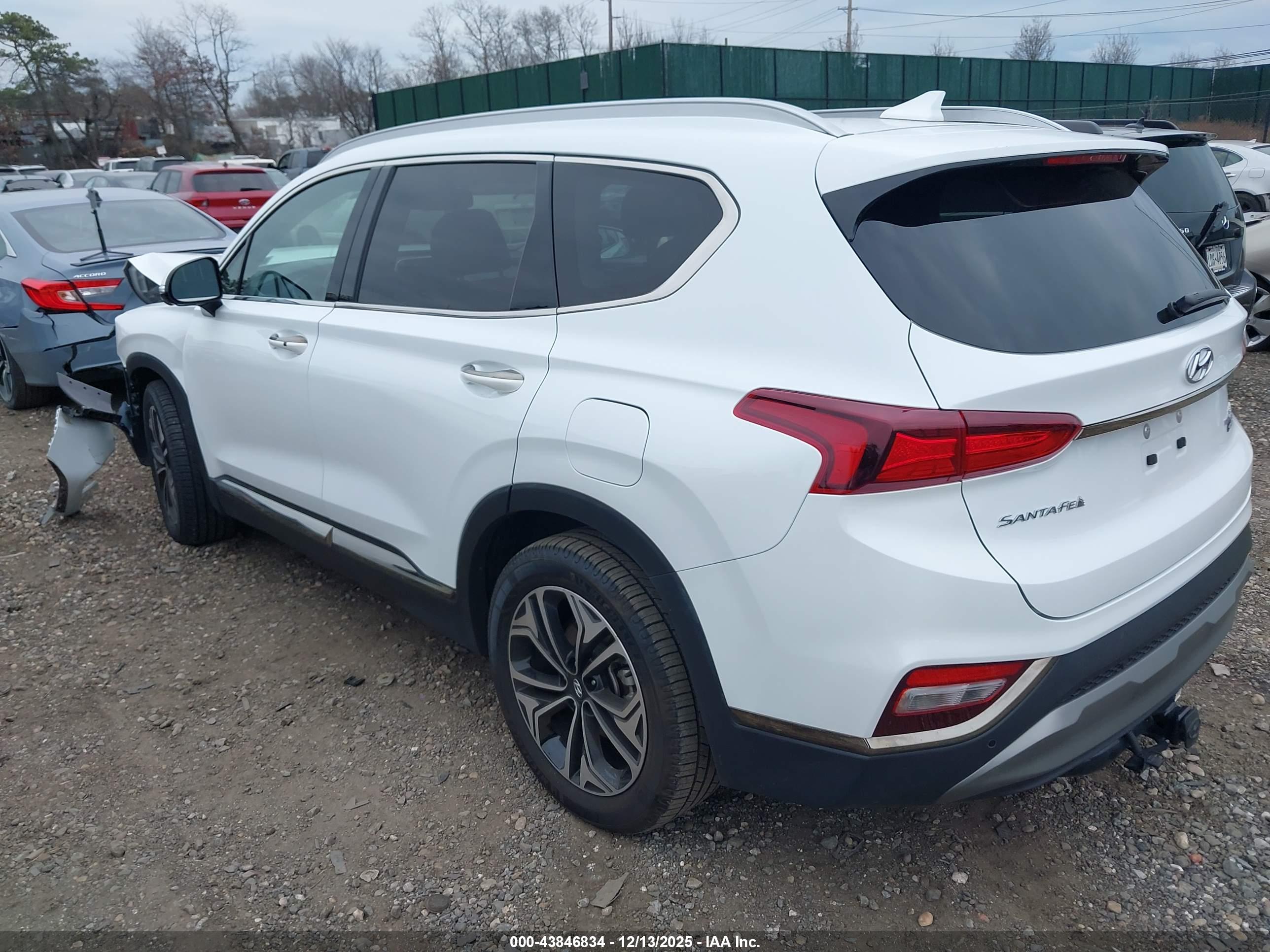 HYUNDAI SANTA image 3