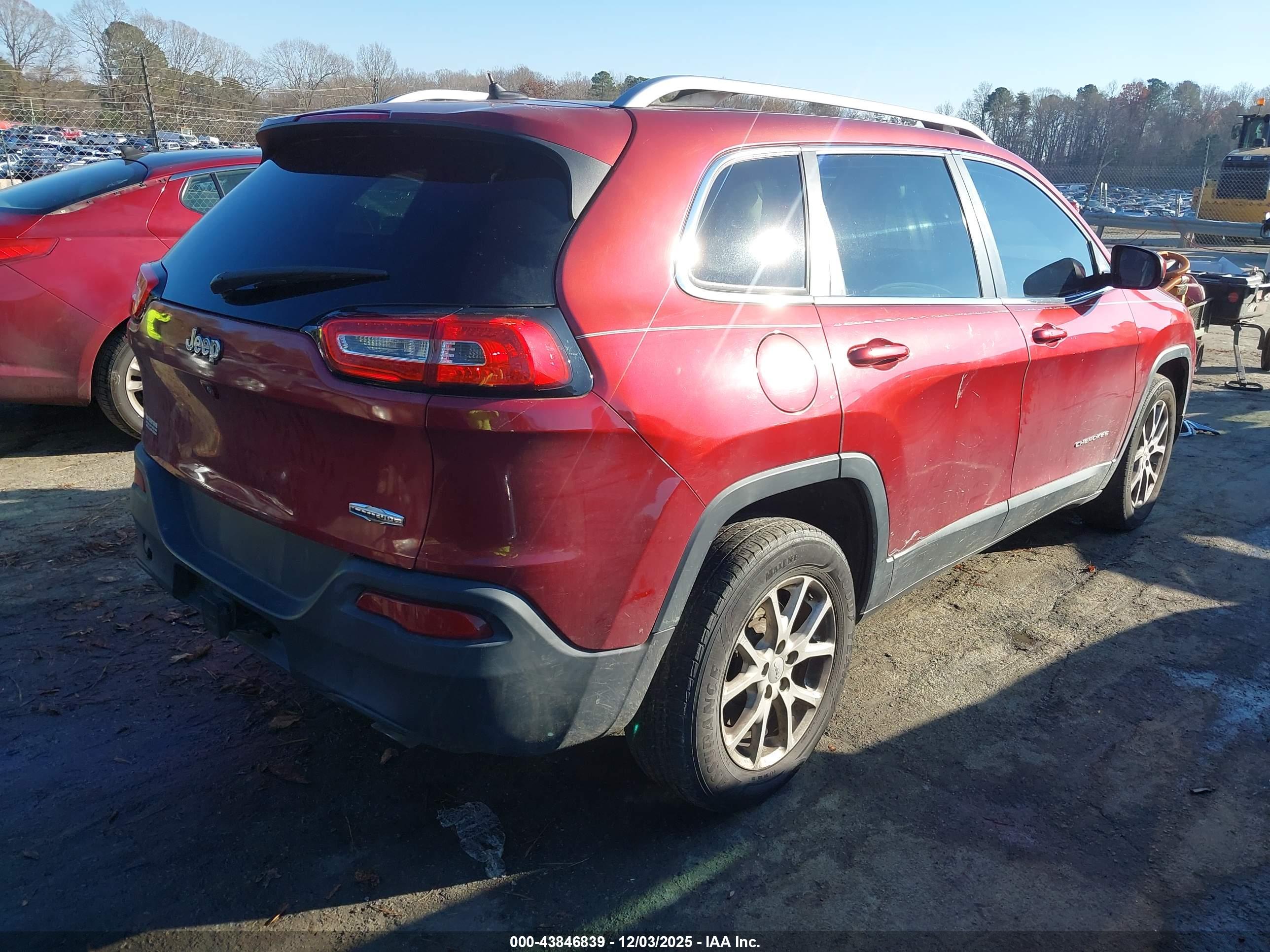 JEEP CHEROKEE image 4
