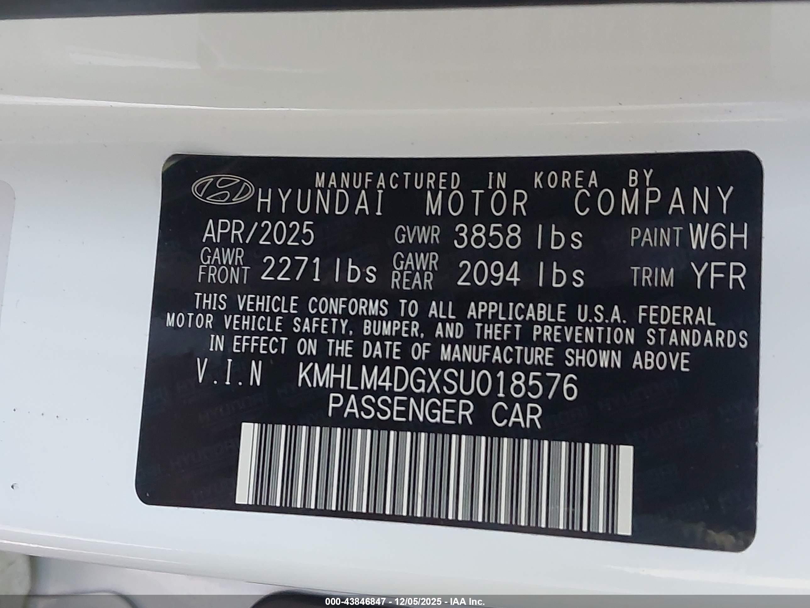 HYUNDAI ELANTRA image 9