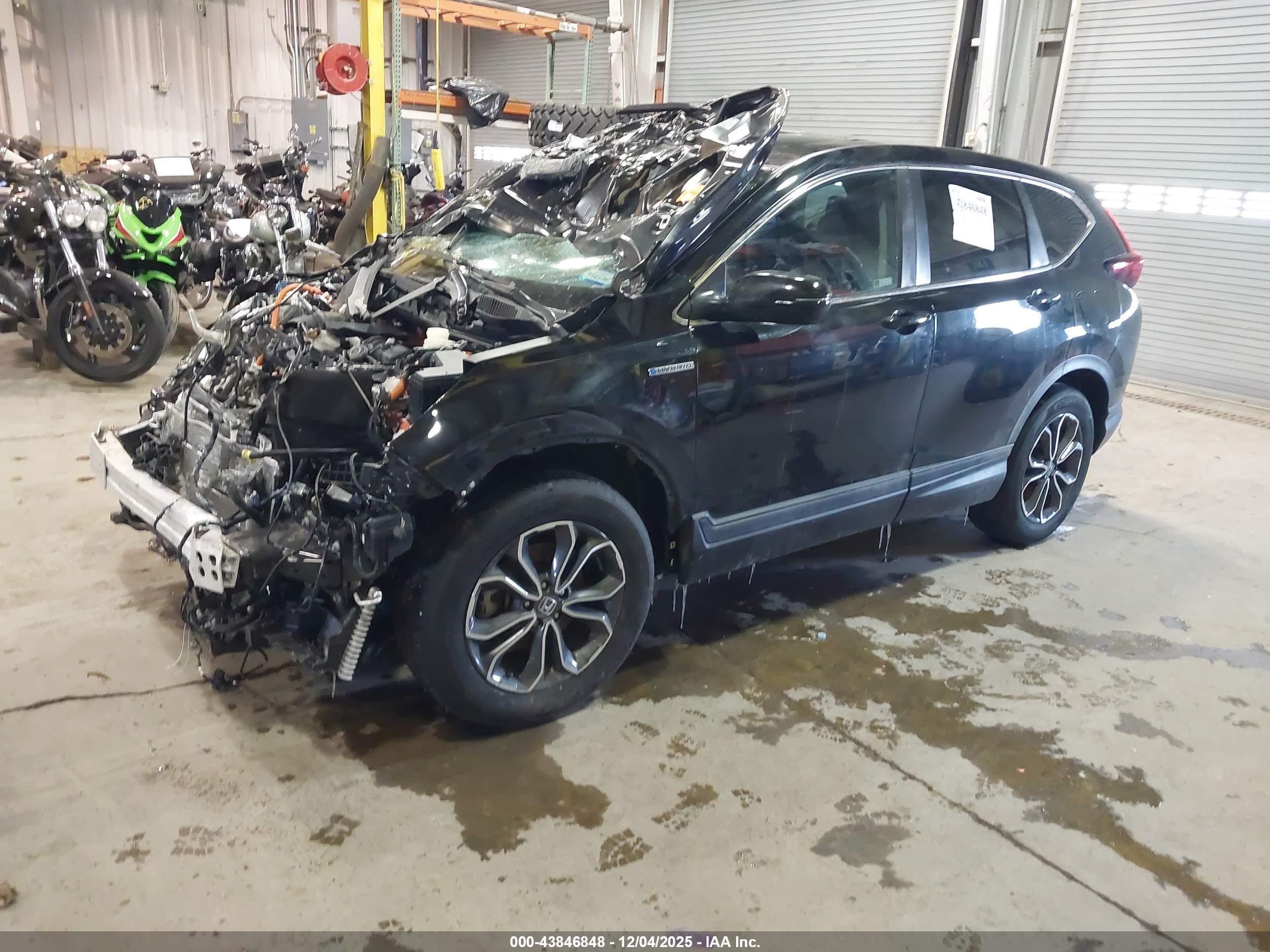 HONDA CR-V image 2