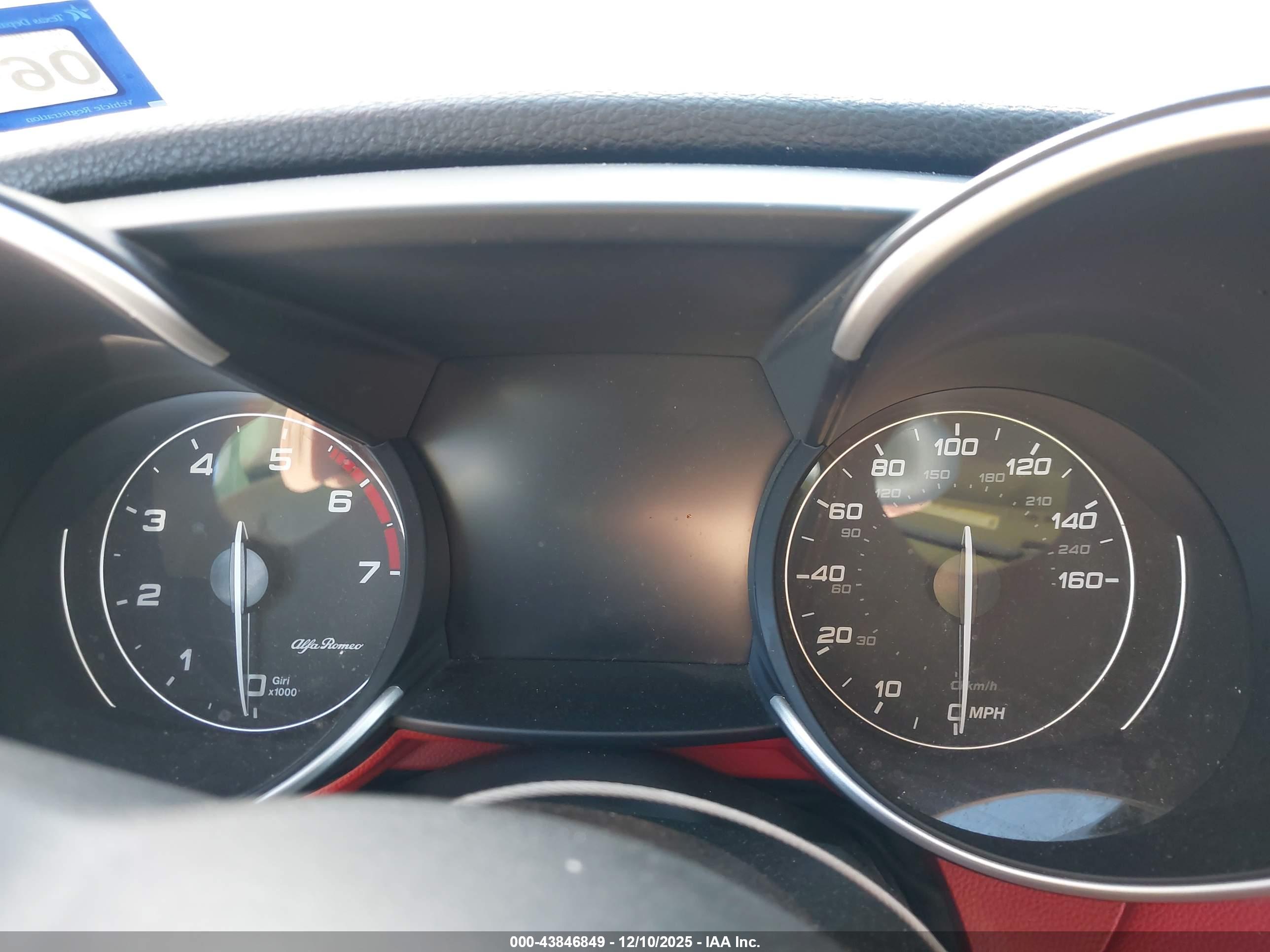 ALFA ROMEO image 7