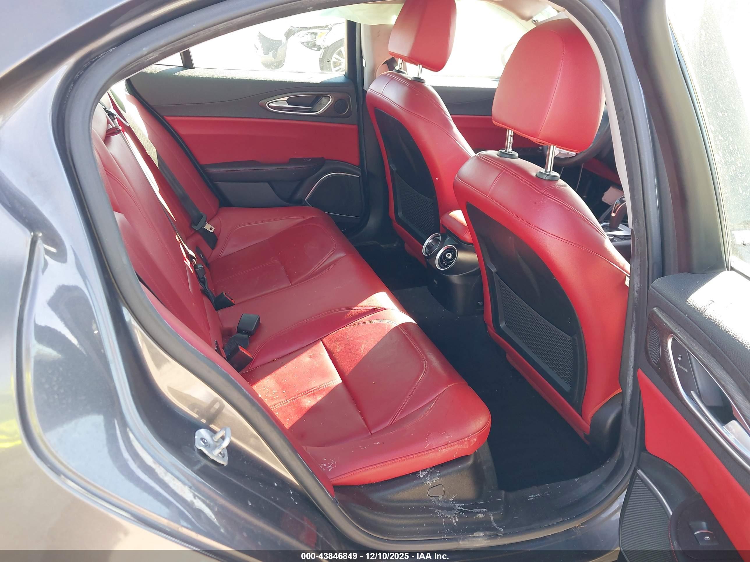 ALFA ROMEO image 8