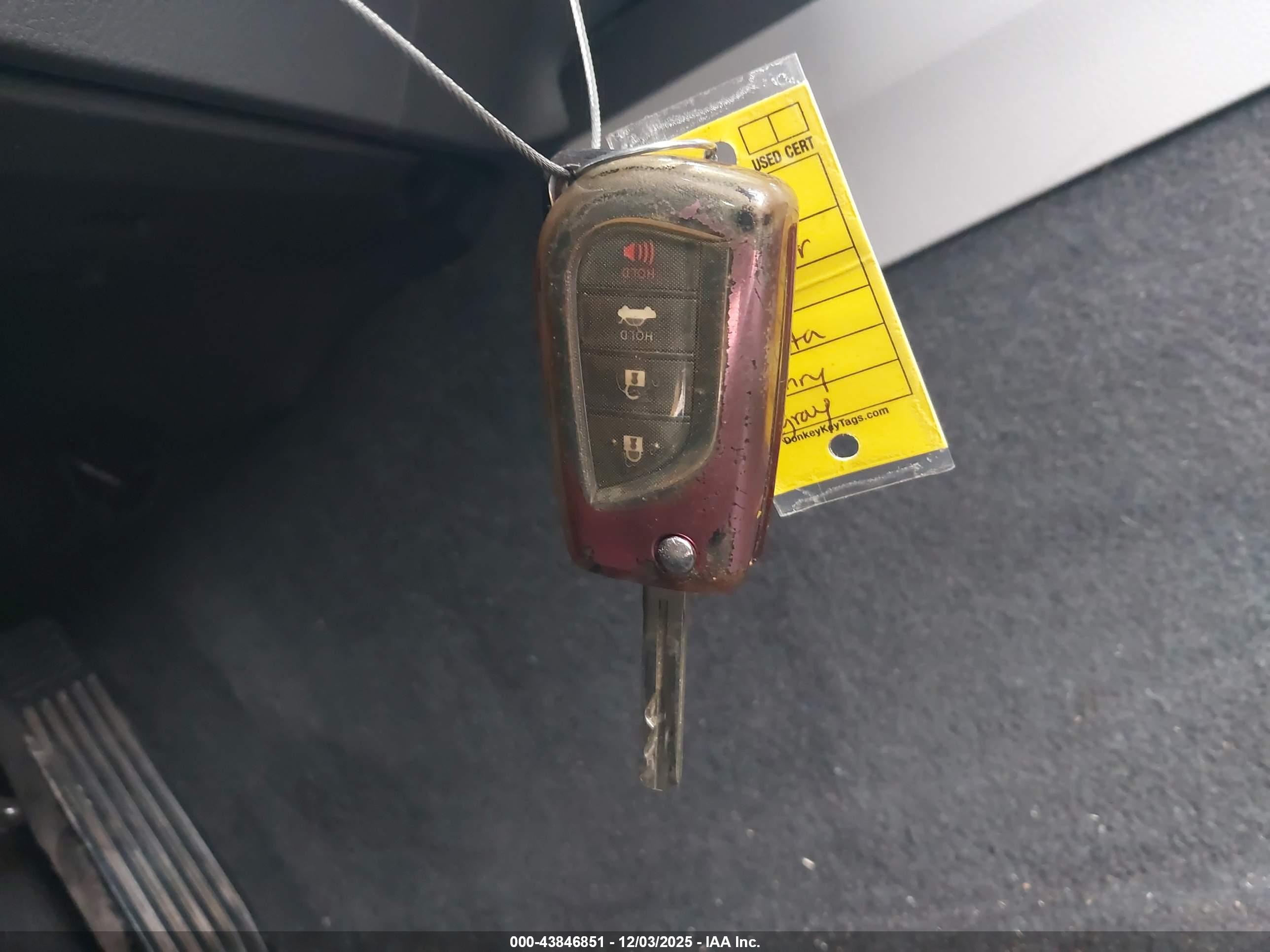 TOYOTA CAMRY image 11