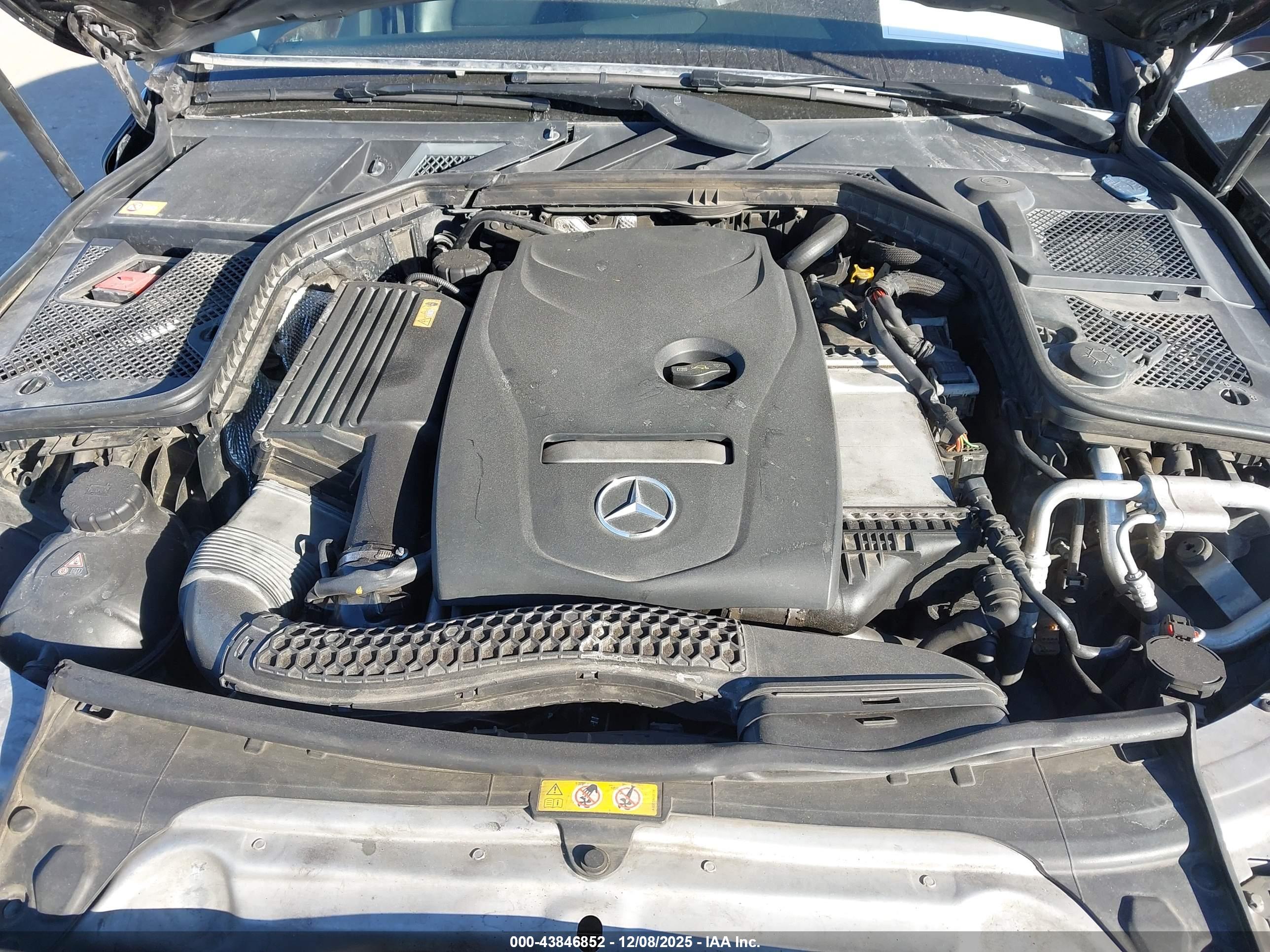 MERCEDES-BENZ C image 10