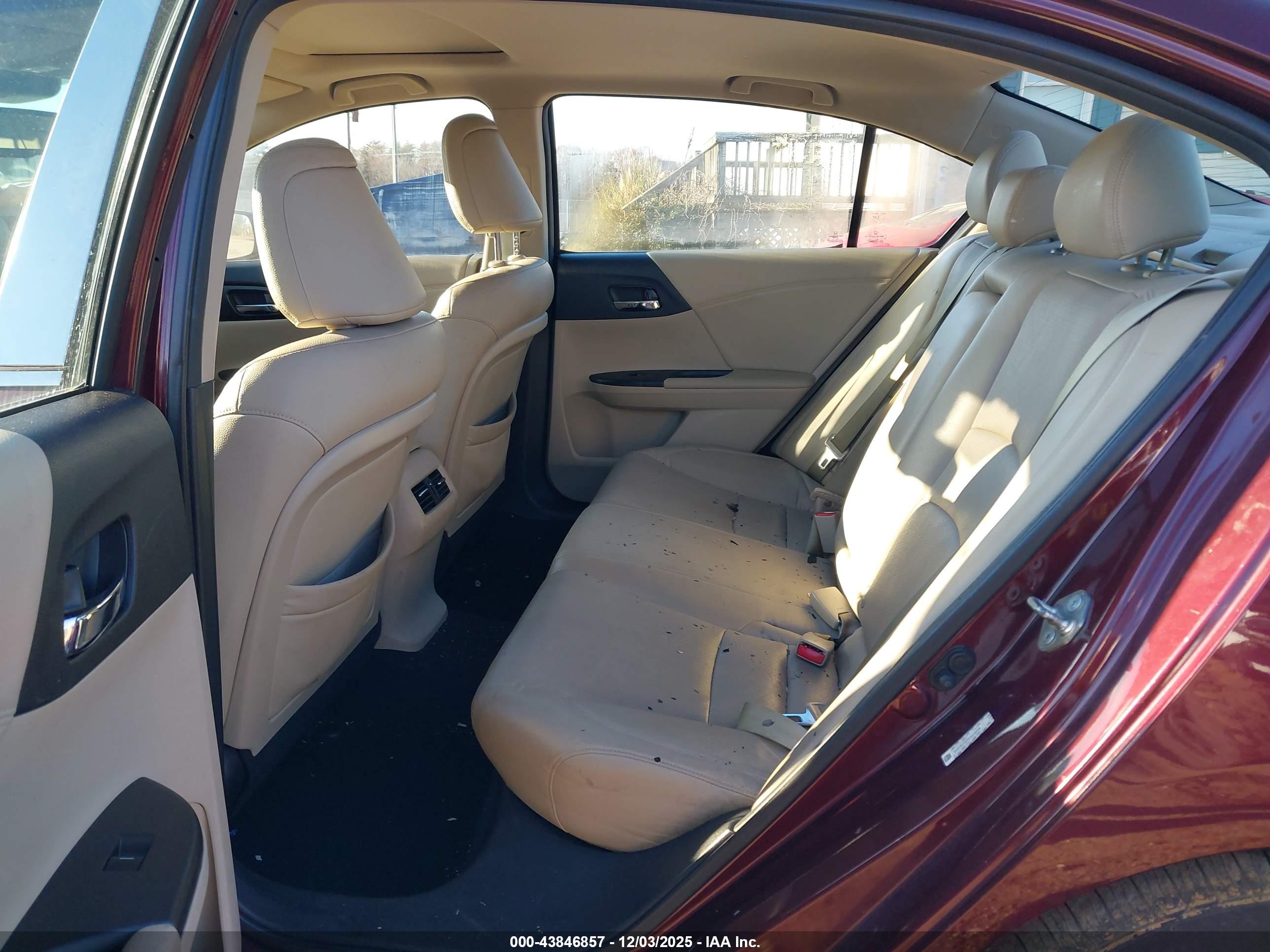 HONDA ACCORD image 8