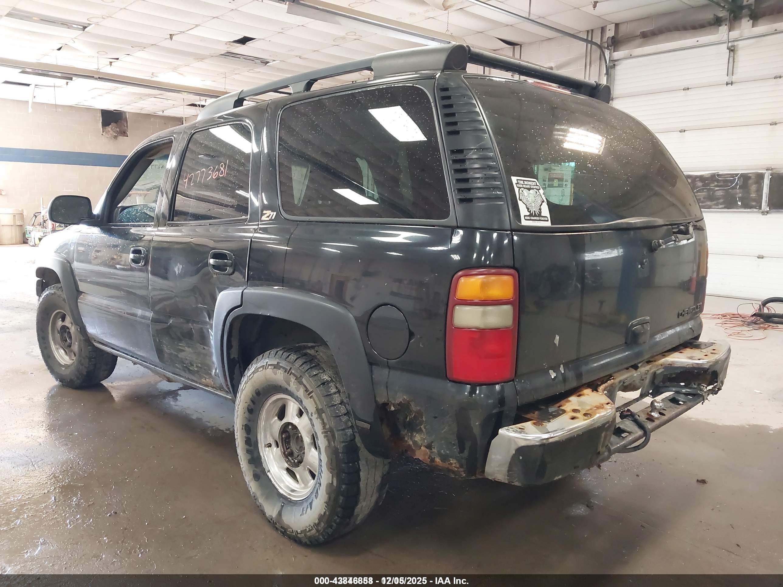 CHEVROLET TAHOE image 3
