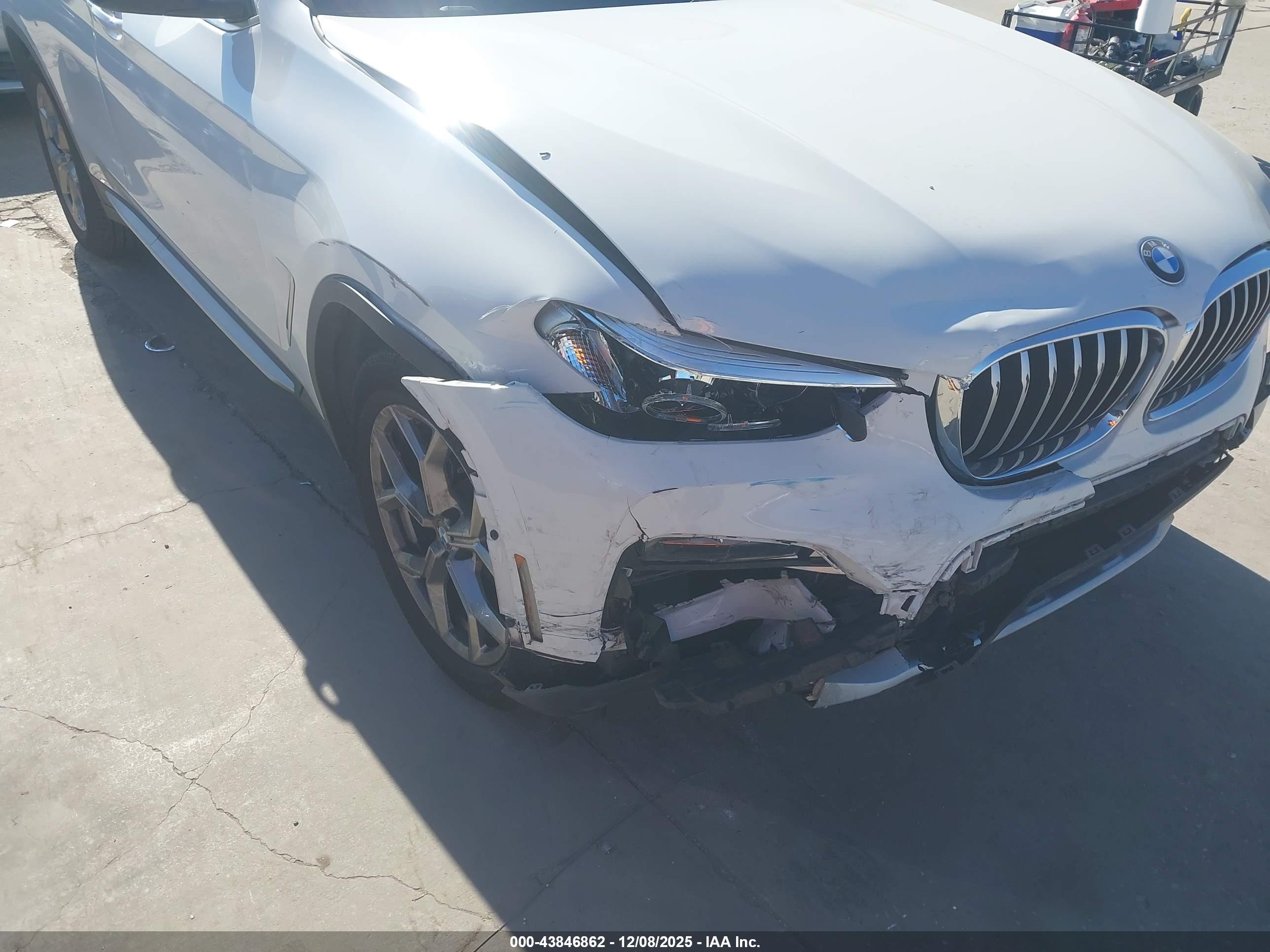 BMW X3 image 6