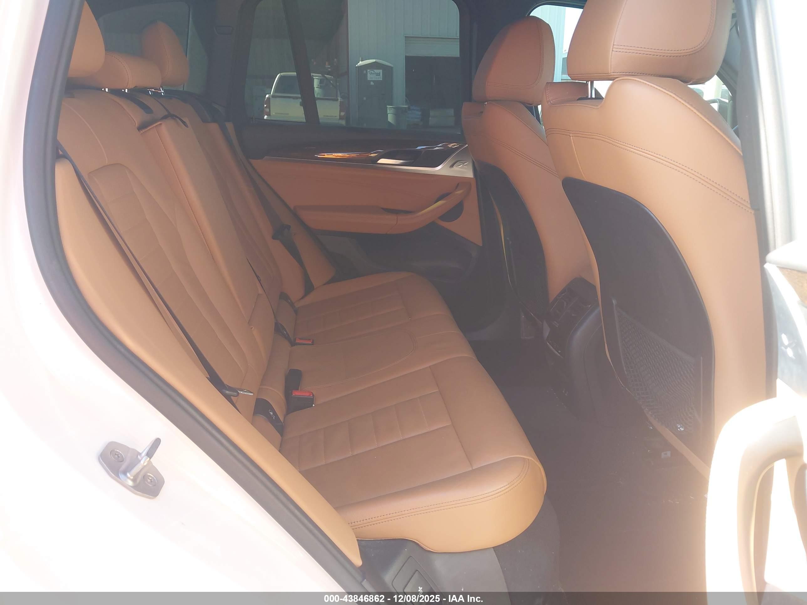 BMW X3 image 8