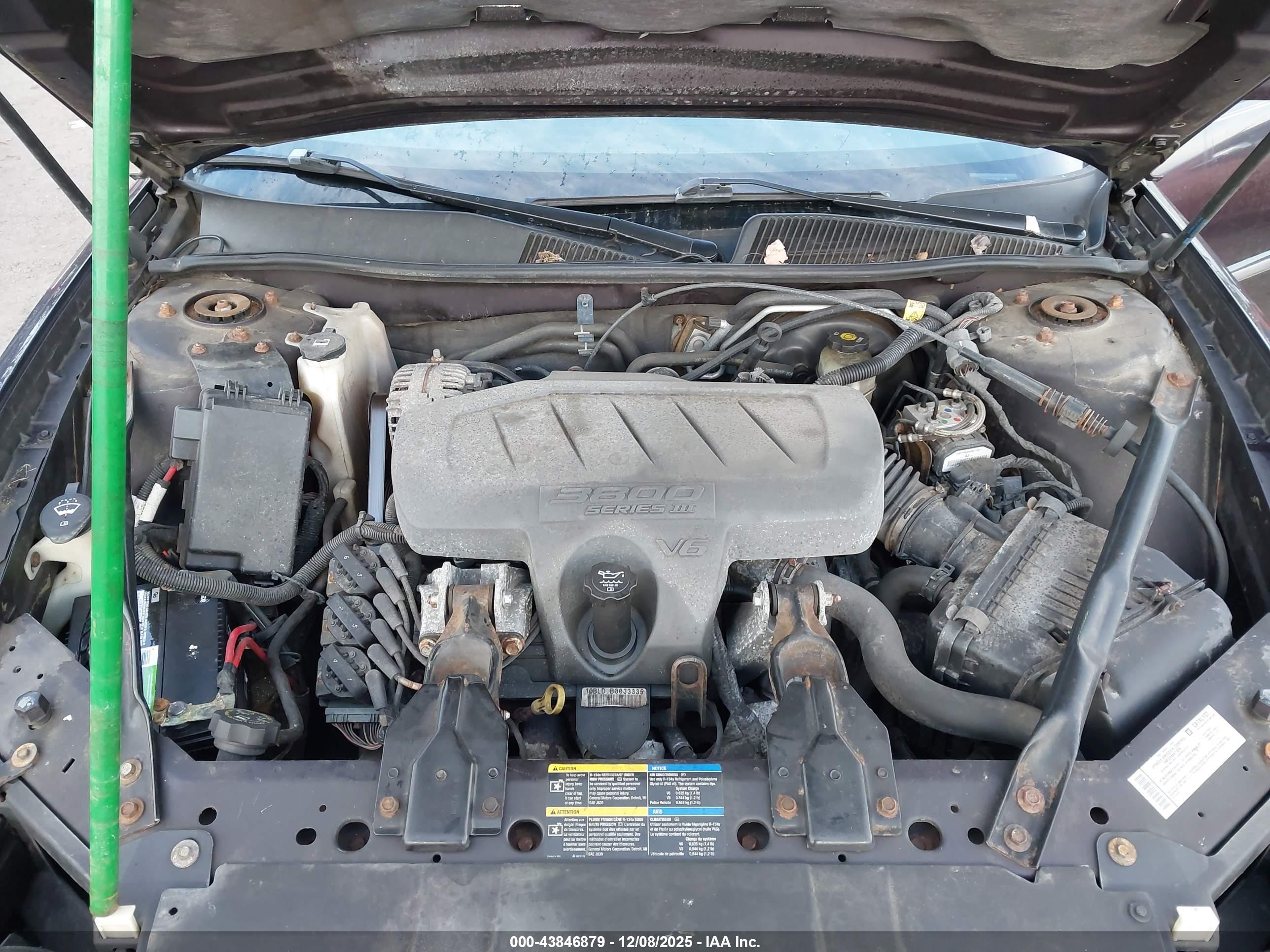 BUICK LACROSSE image 10