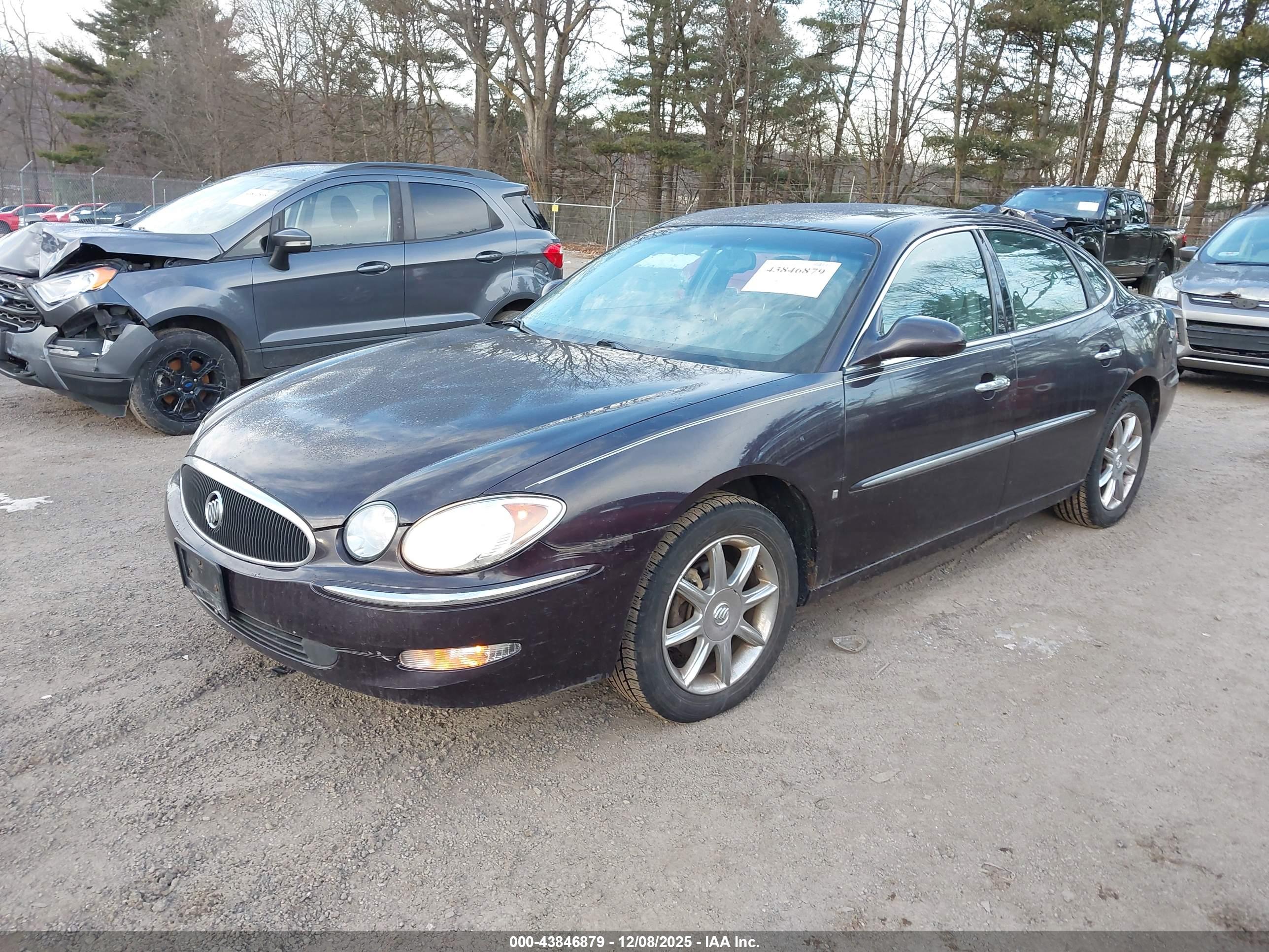 BUICK LACROSSE image 2