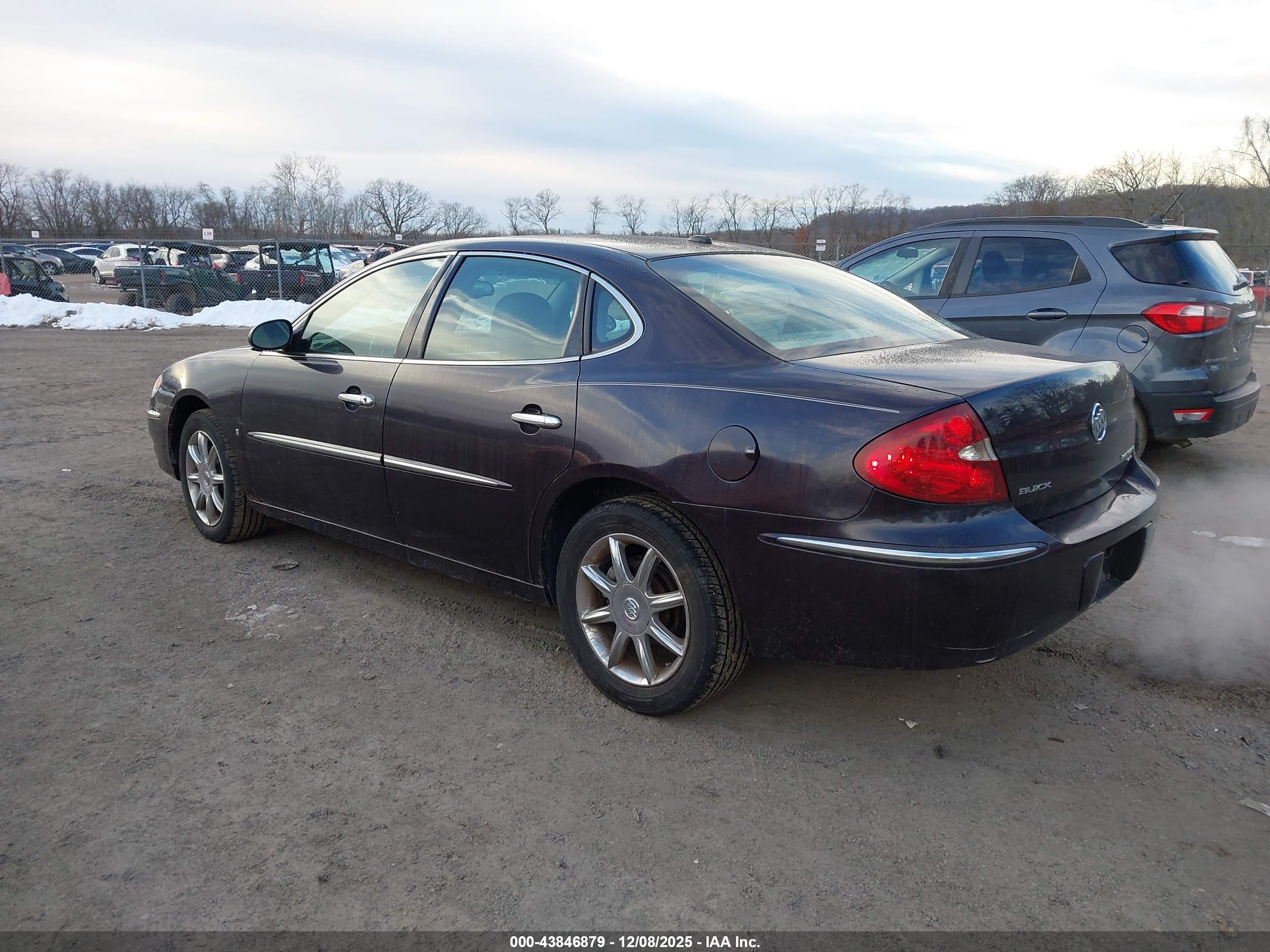 BUICK LACROSSE image 3