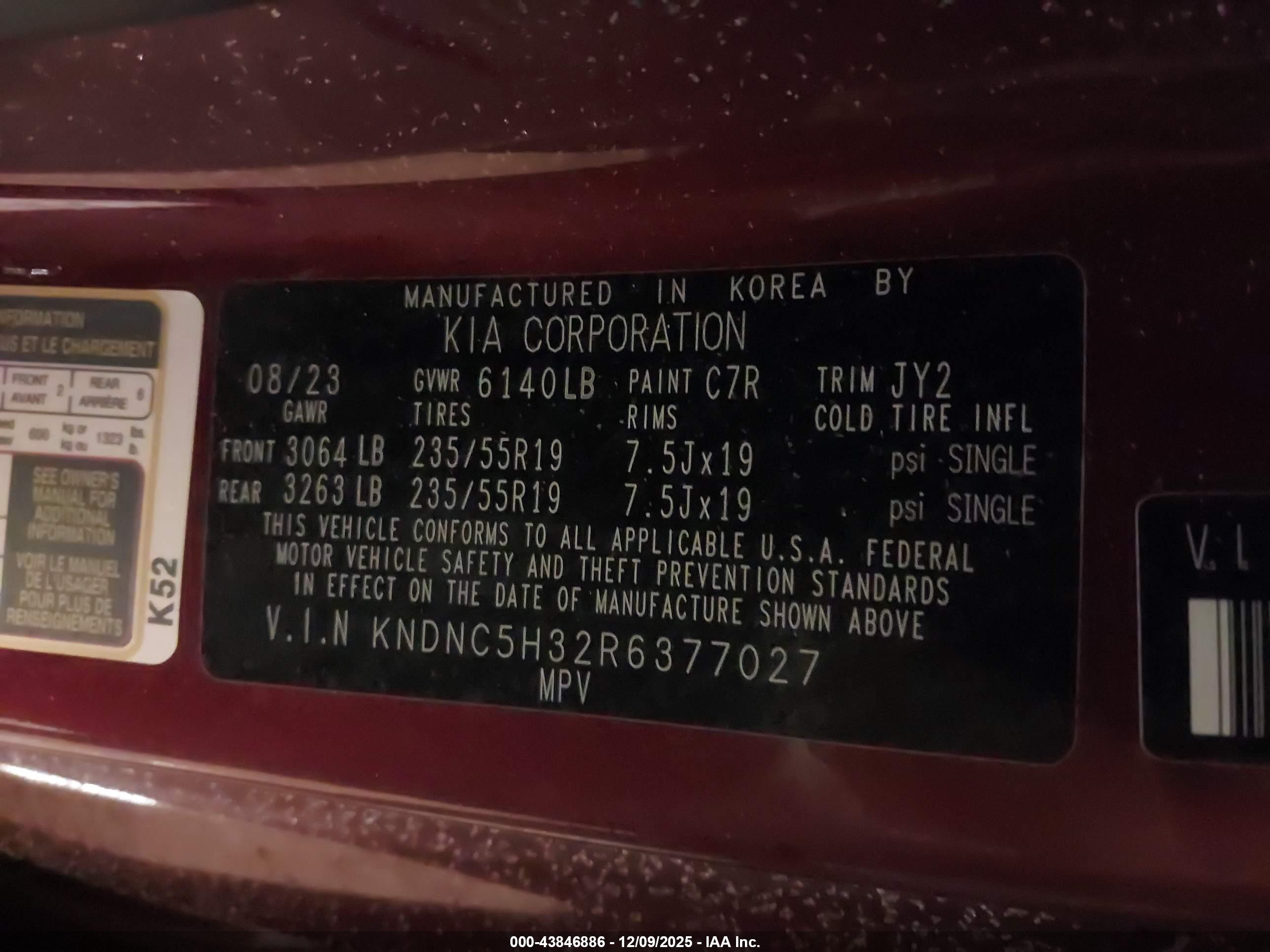 KIA CARNIVAL image 9