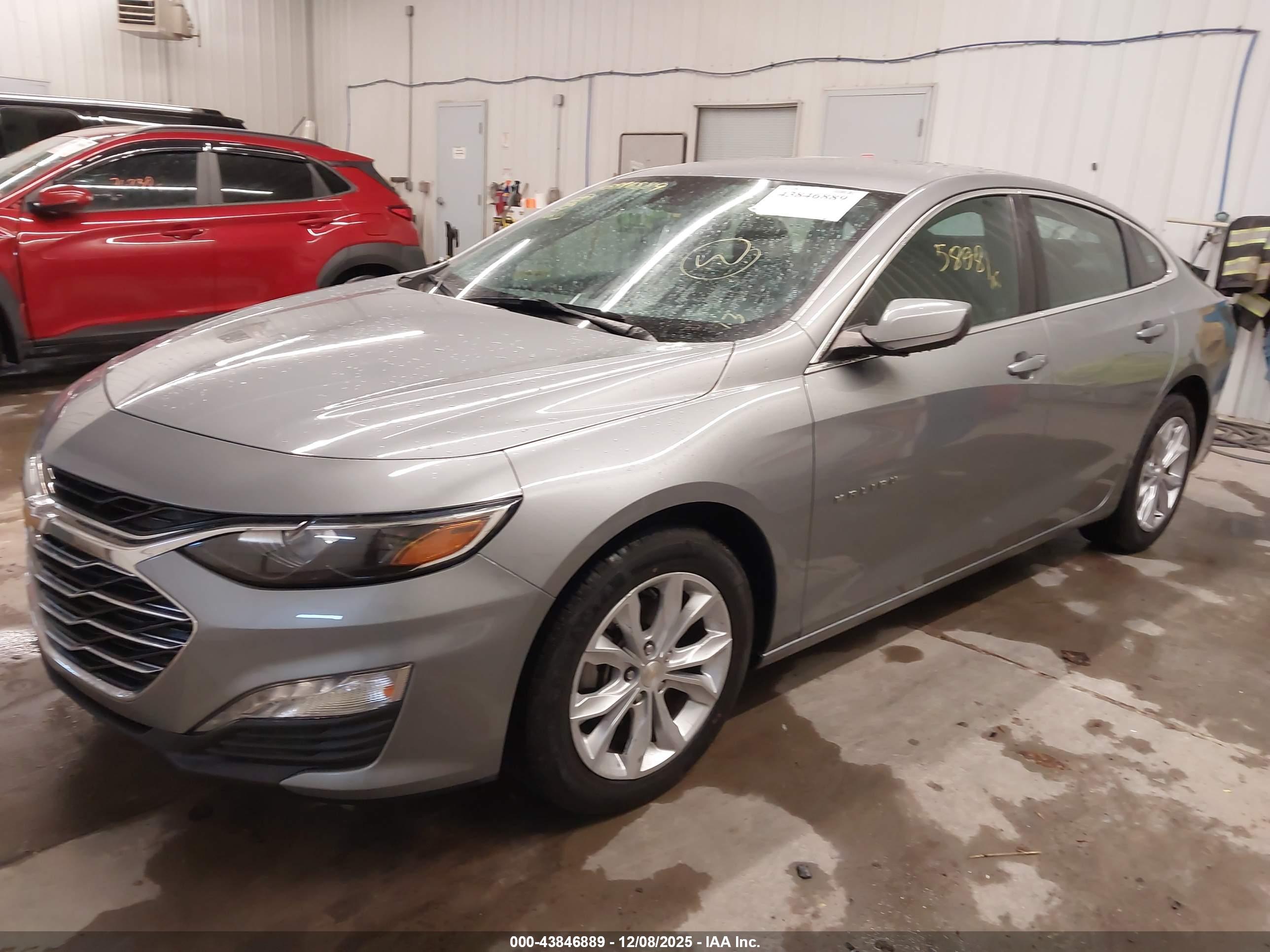 CHEVROLET MALIBU image 2