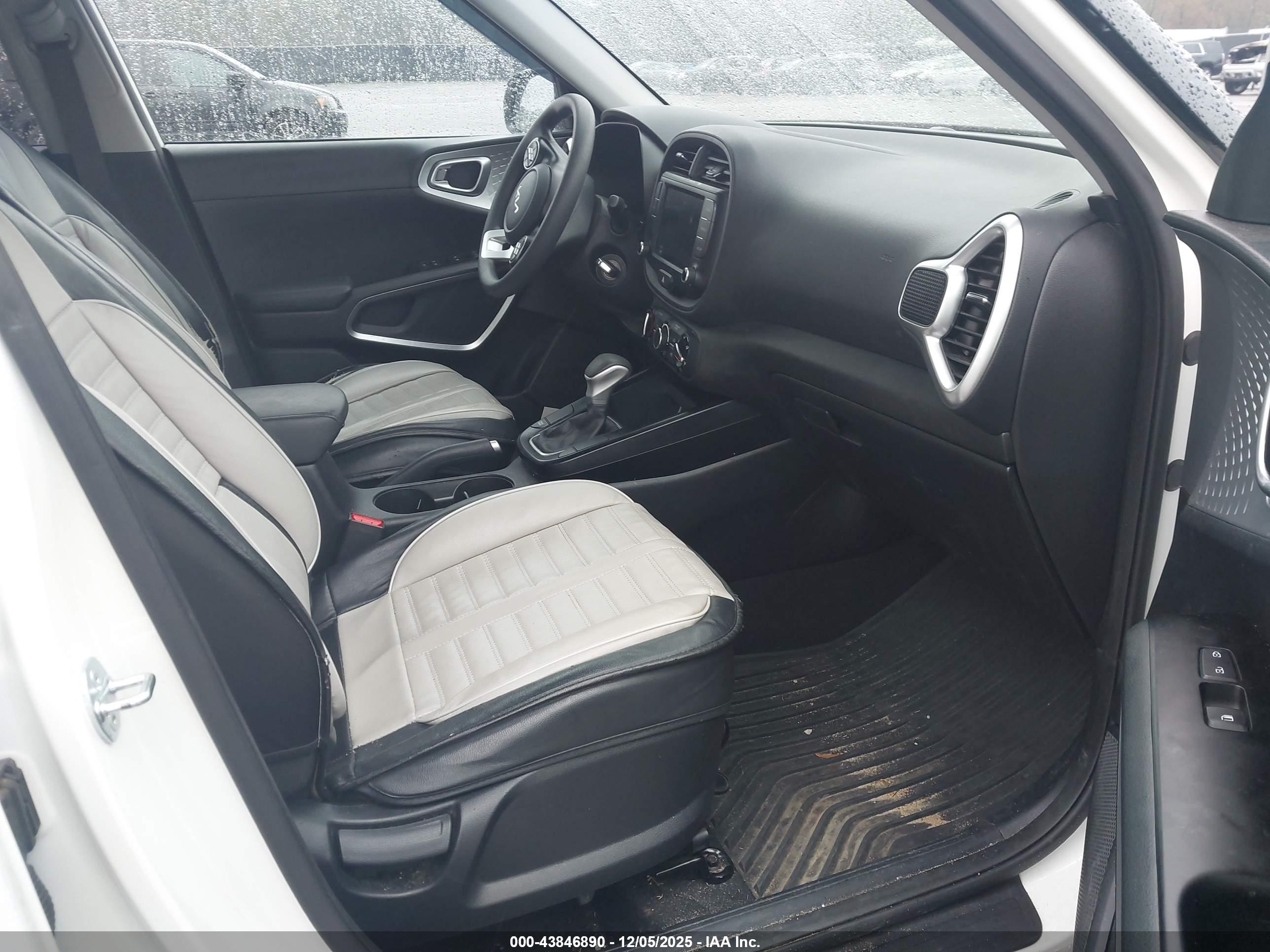 KIA SOUL image 5