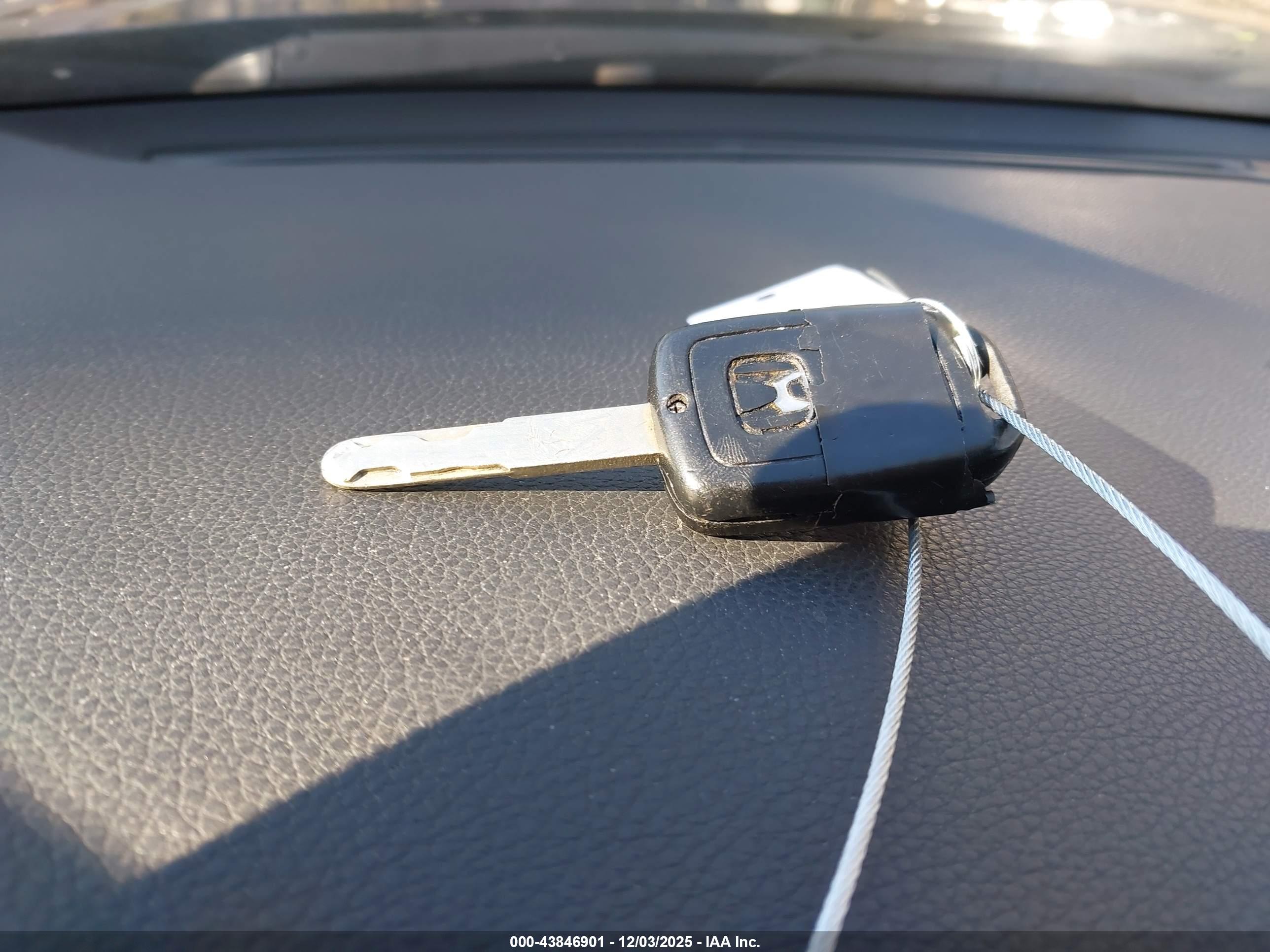 HONDA ACCORD image 11