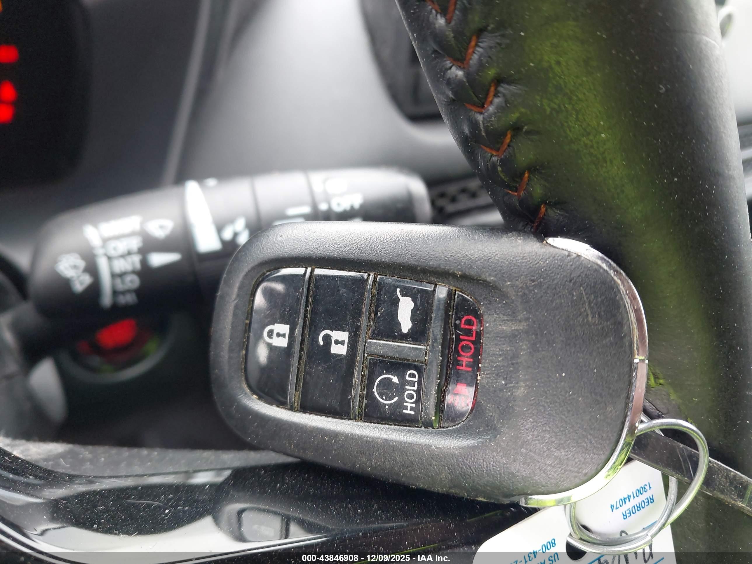 HONDA HR-V image 11
