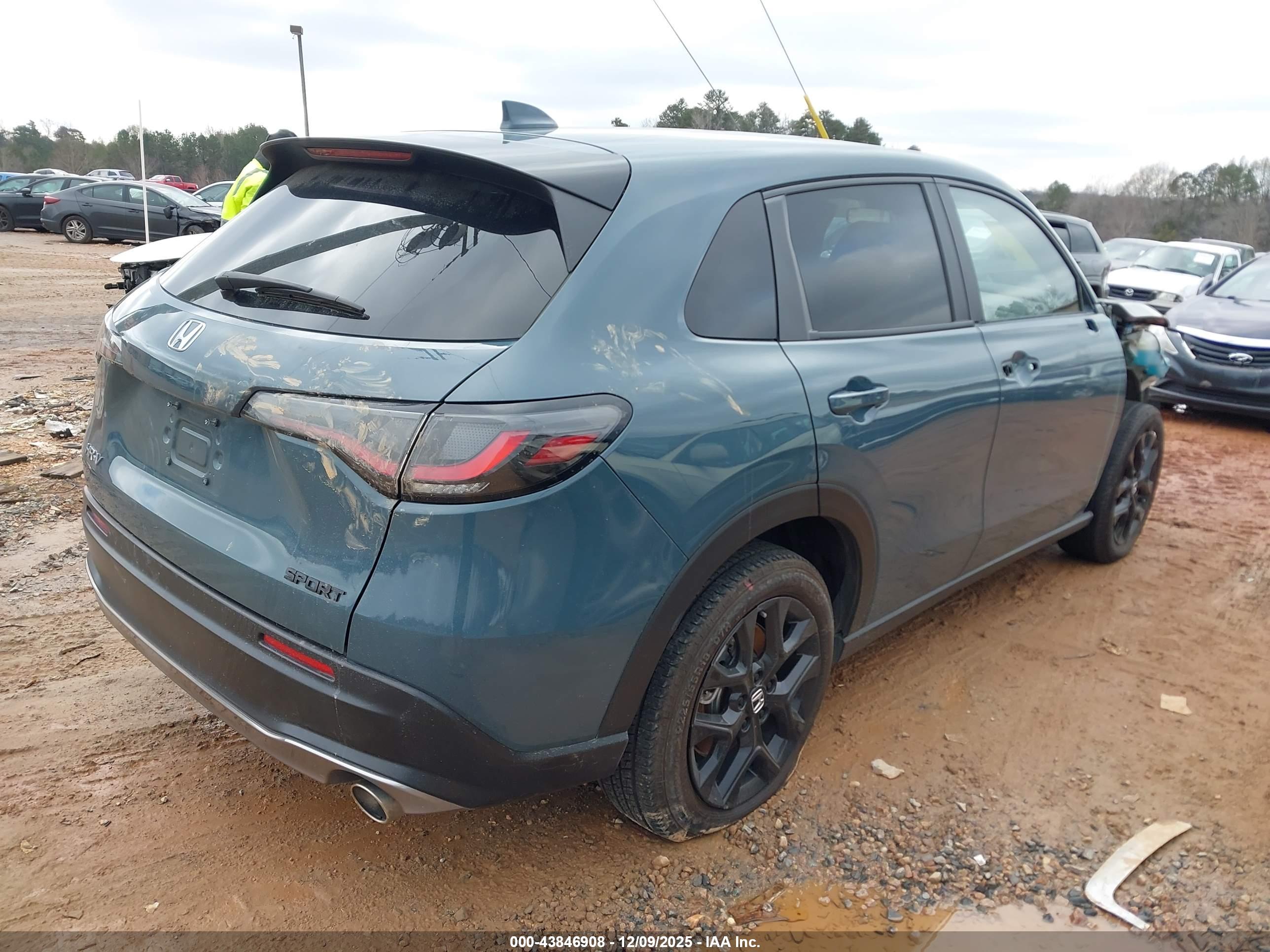 HONDA HR-V image 4