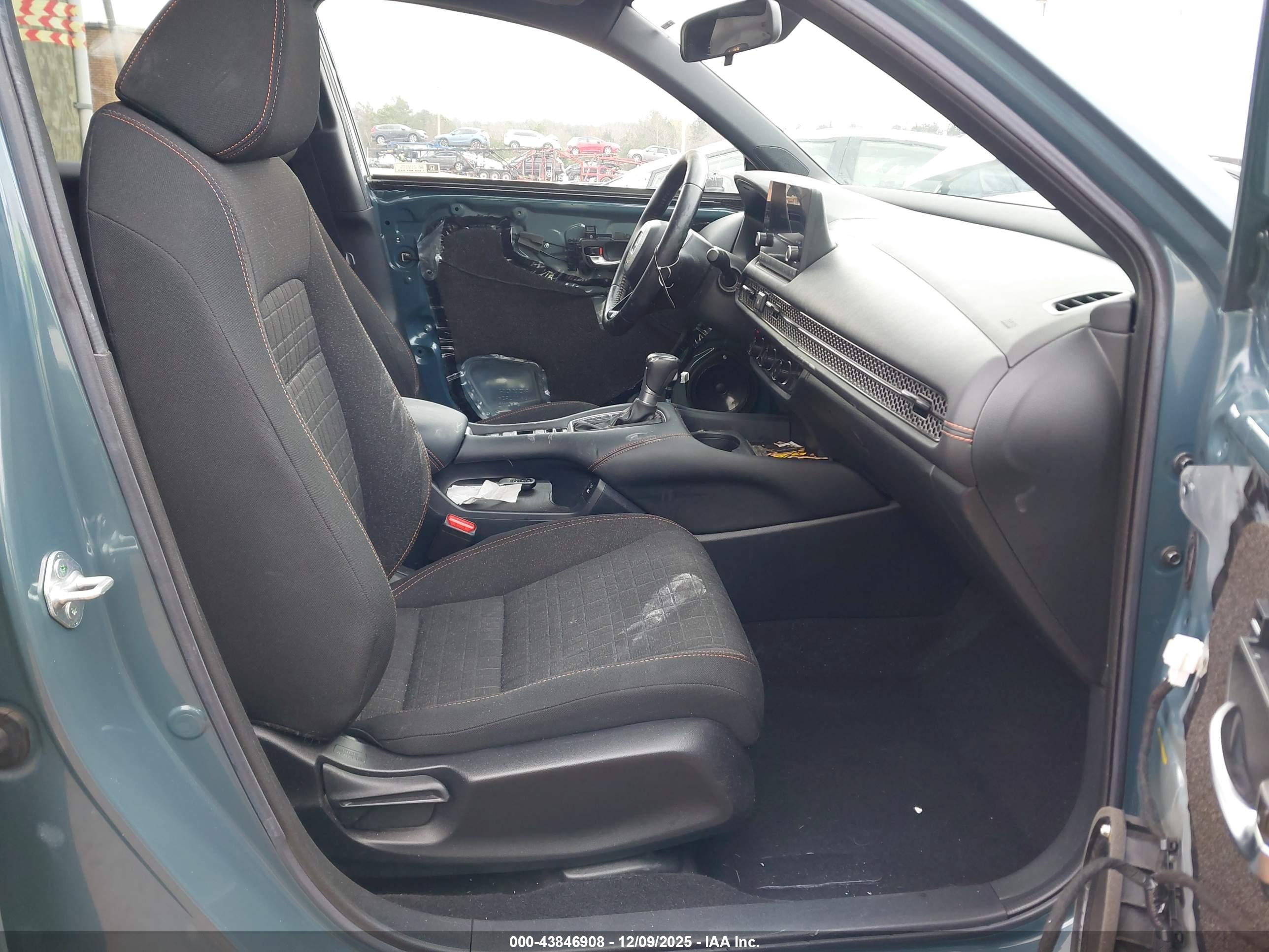 HONDA HR-V image 5