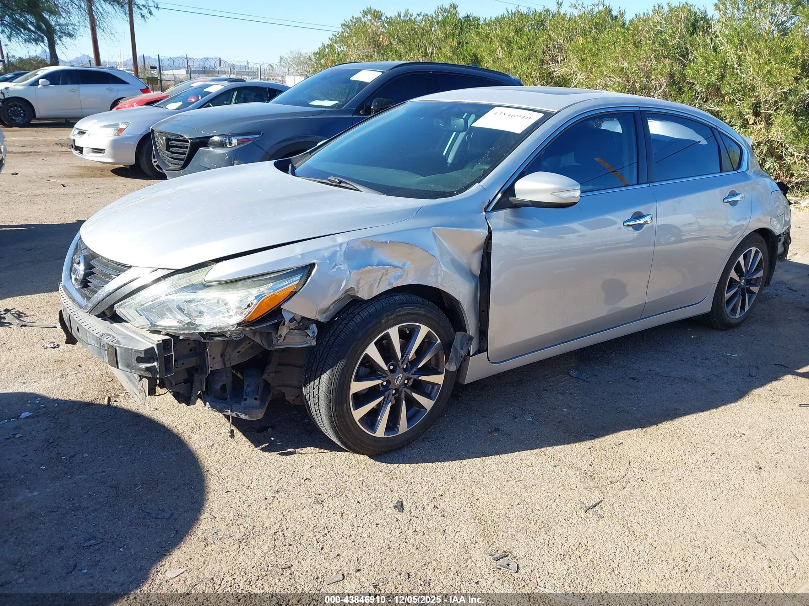 NISSAN ALTIMA image 2