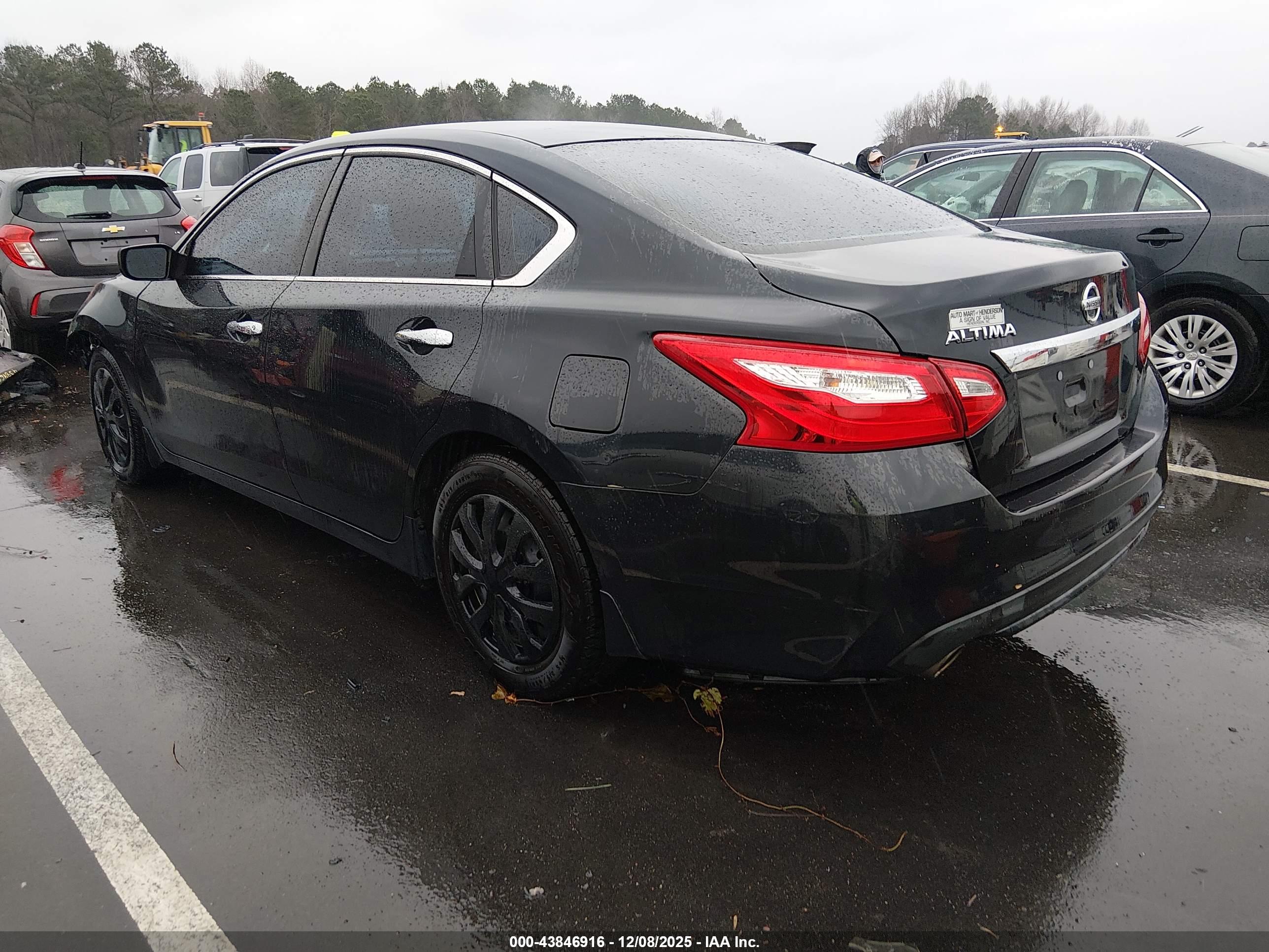 NISSAN ALTIMA image 3