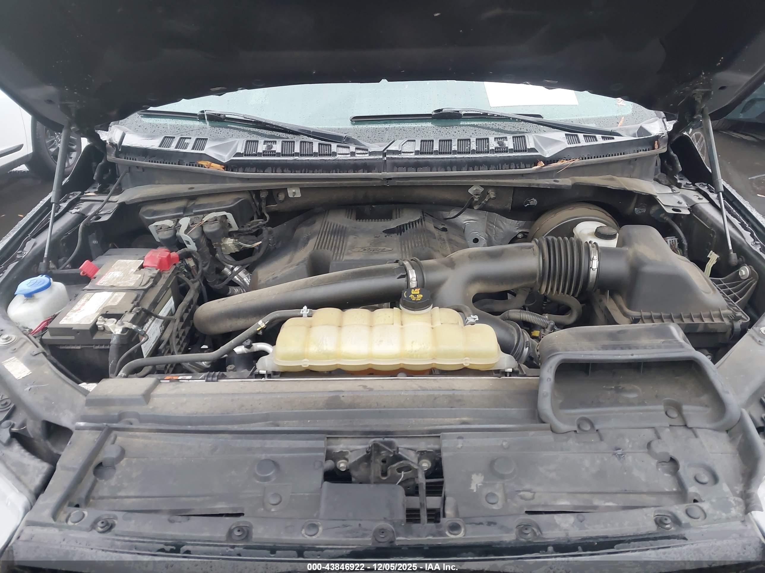 FORD F-150 image 10
