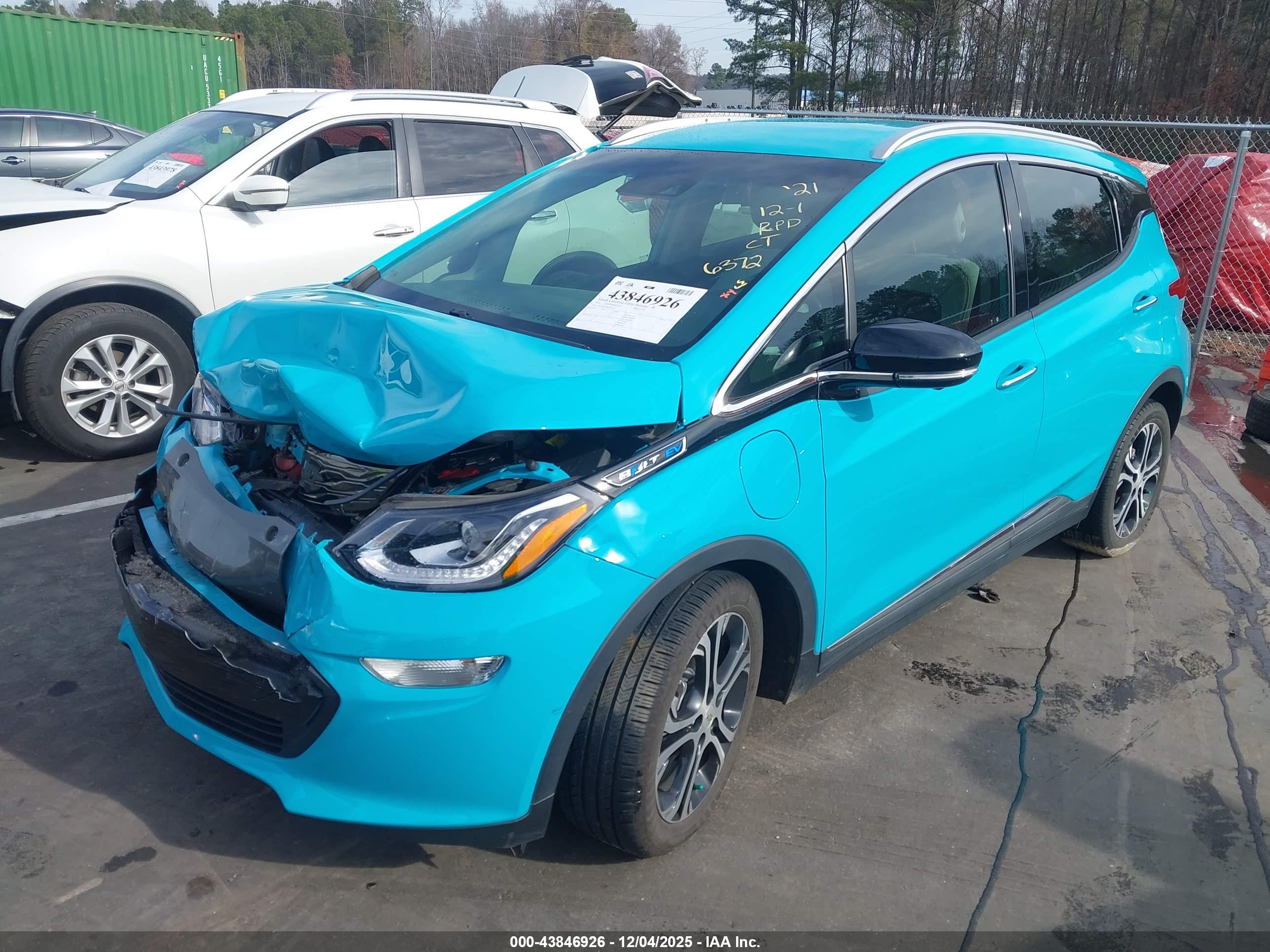 CHEVROLET BOLT image 2