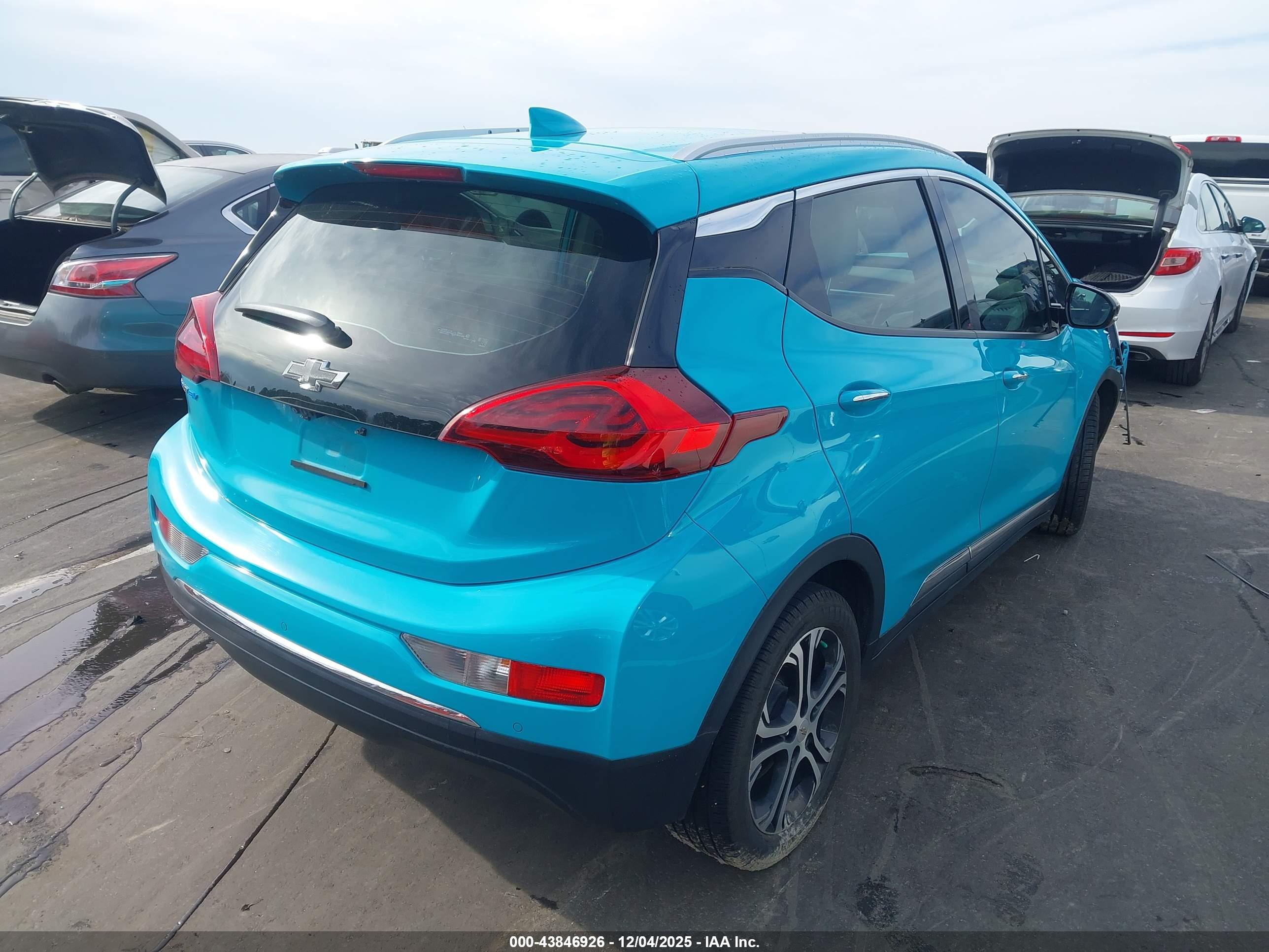 CHEVROLET BOLT image 4