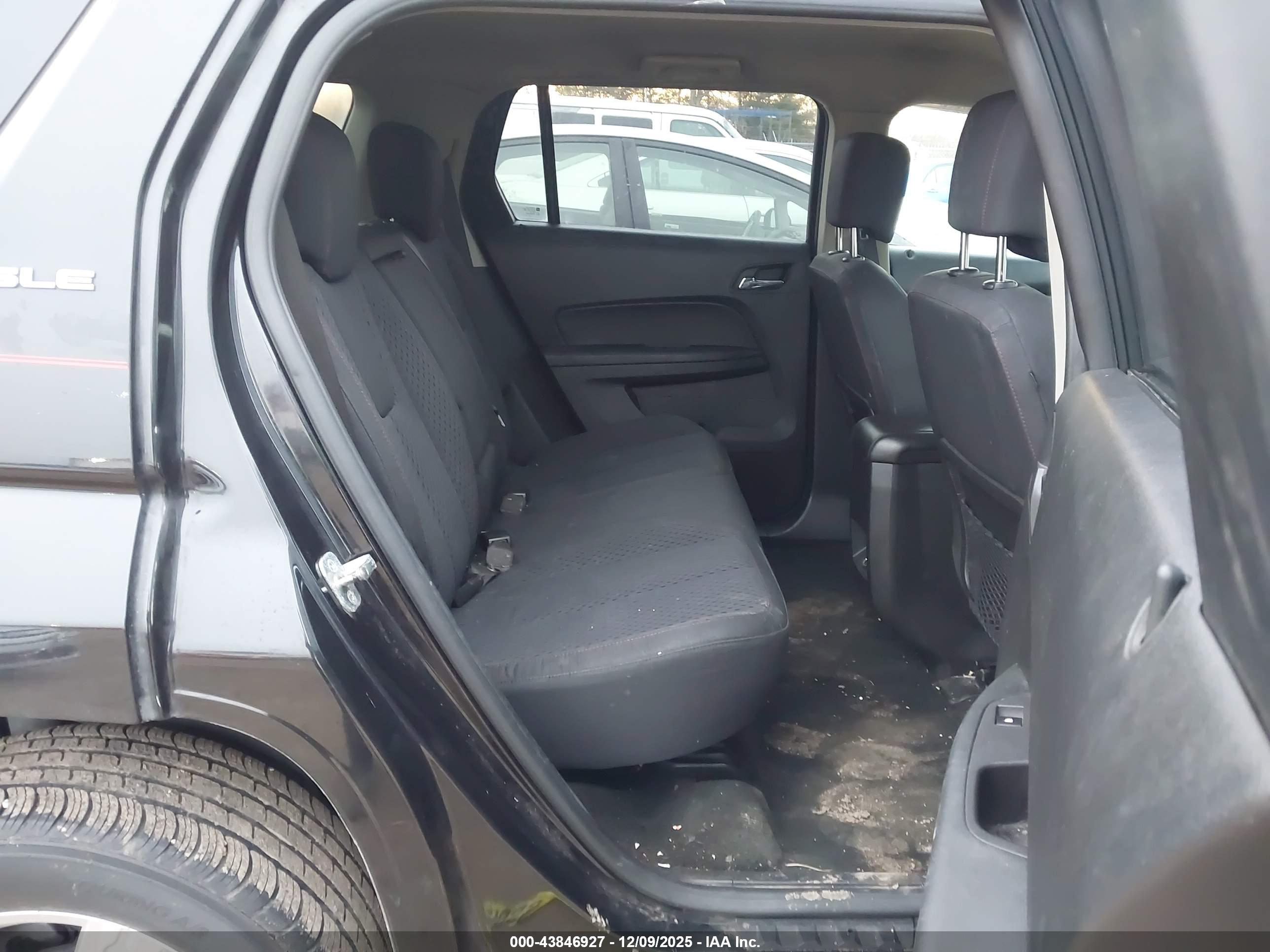 GMC TERRAIN image 8