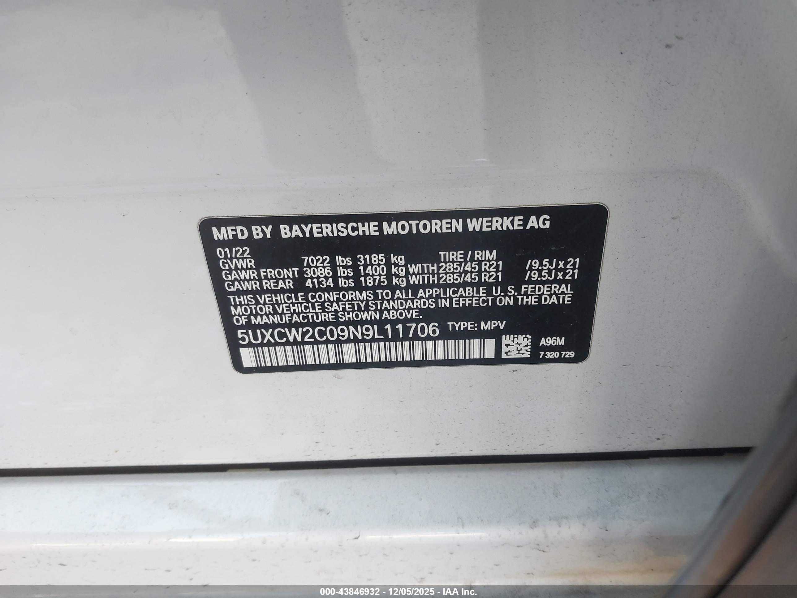 BMW X7 image 9