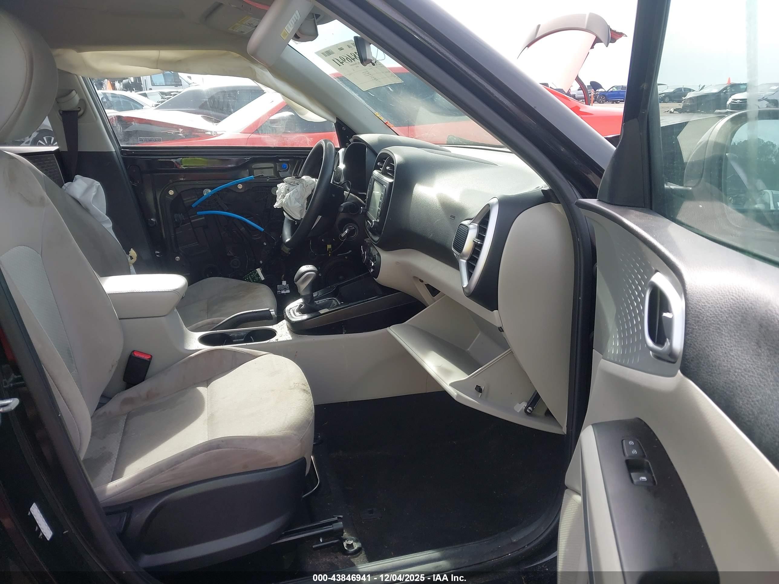 KIA SOUL image 5