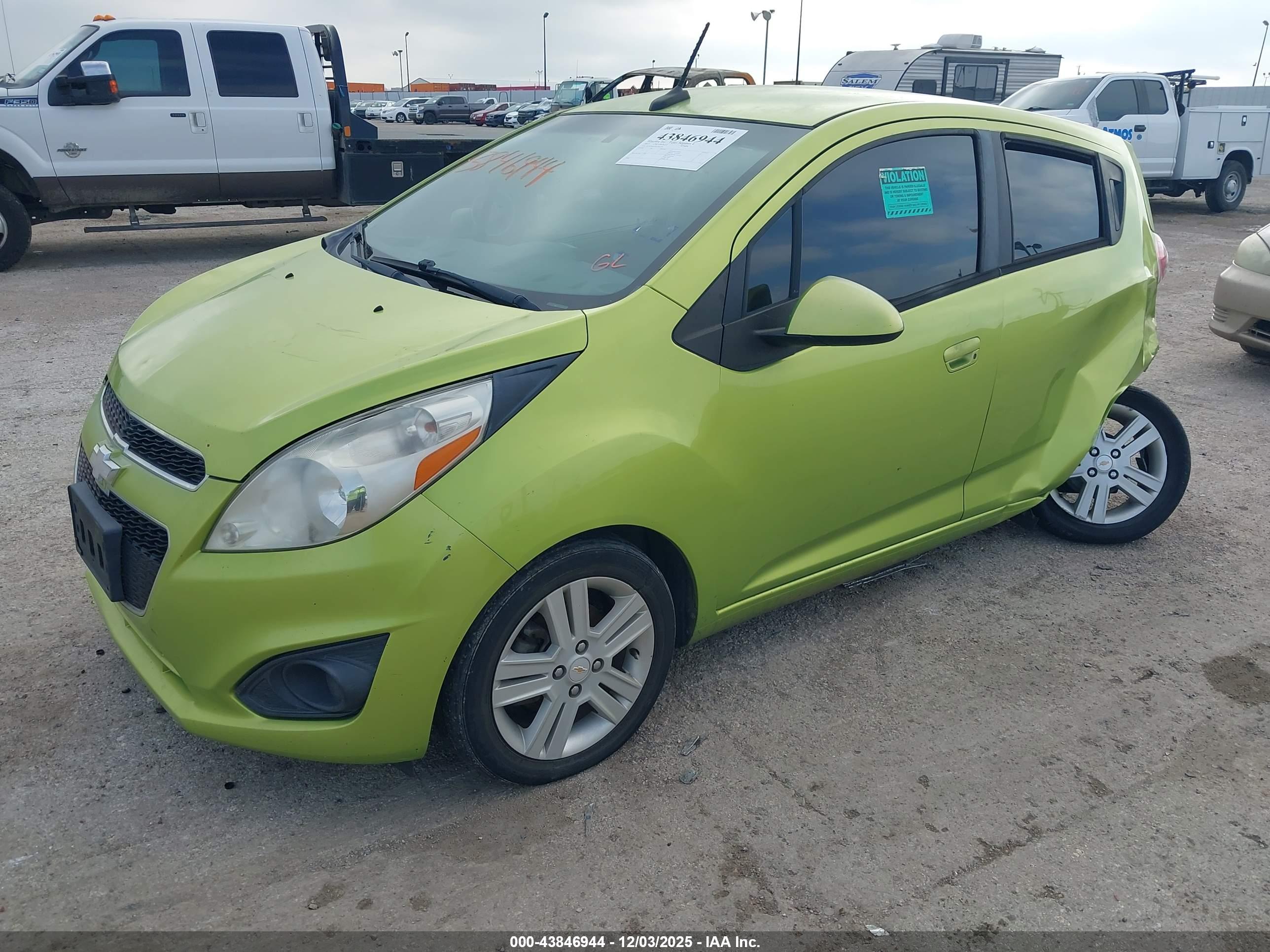 CHEVROLET SPARK image 2