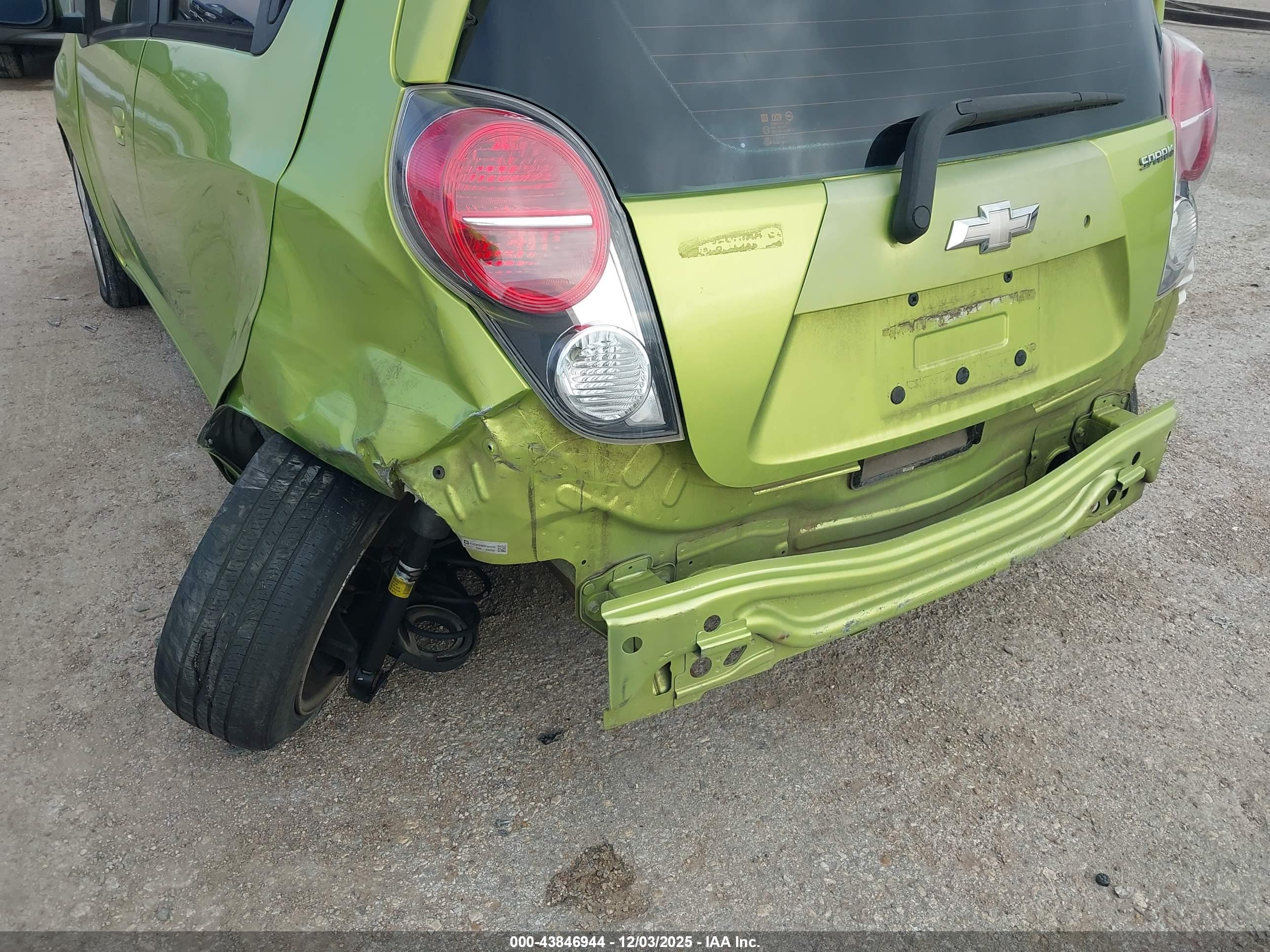 CHEVROLET SPARK image 6