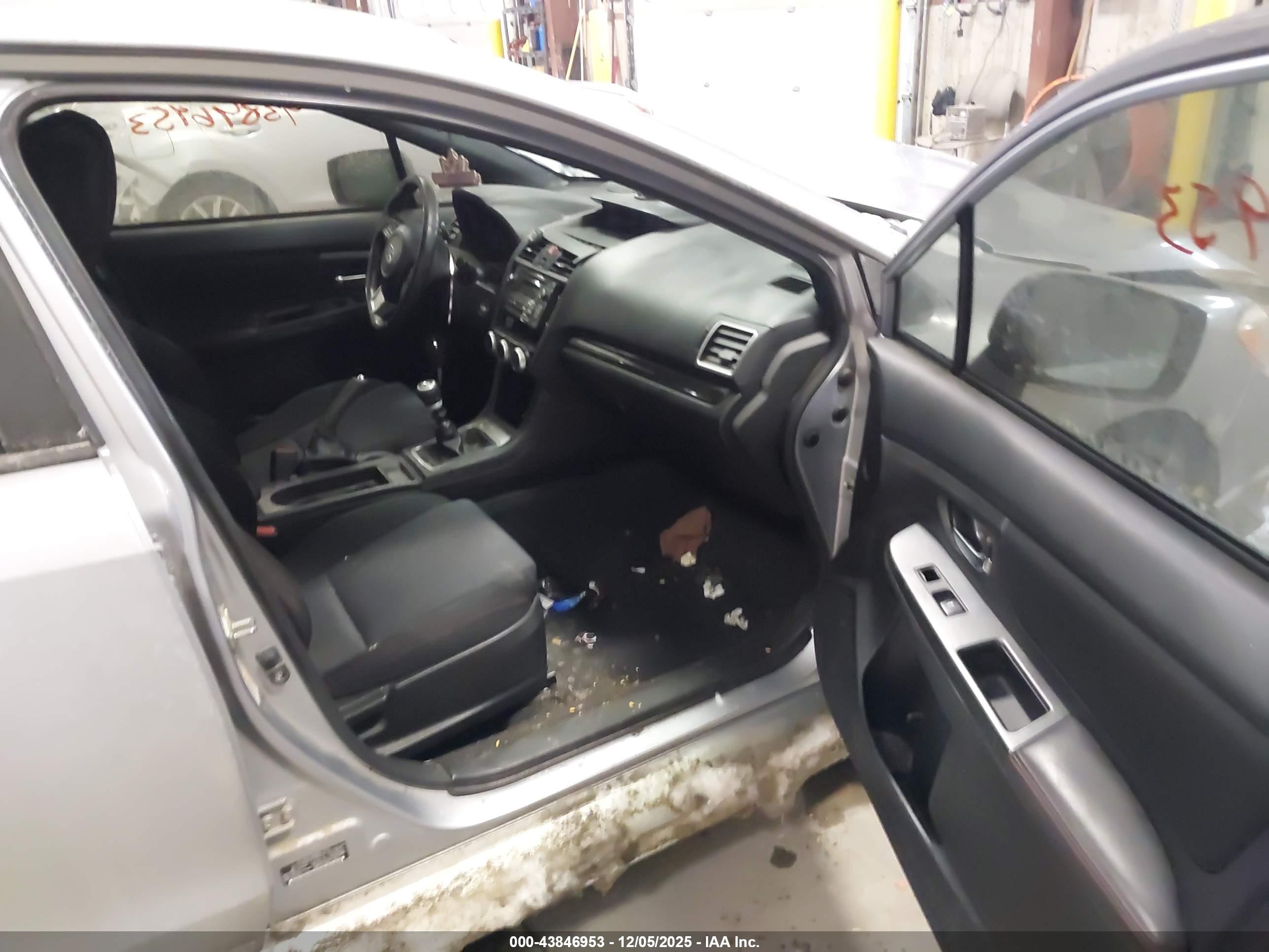 SUBARU WRX image 5