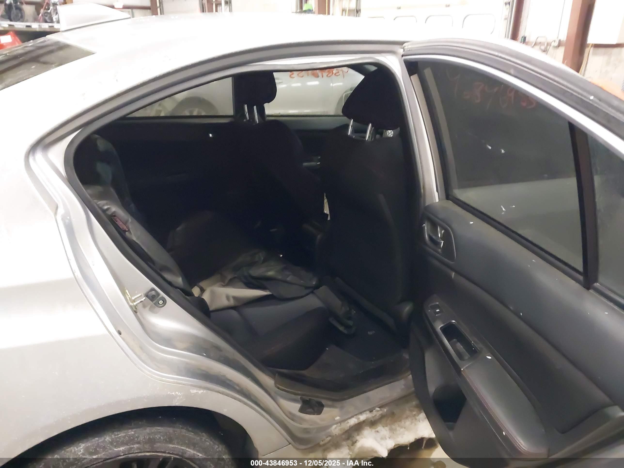 SUBARU WRX image 8
